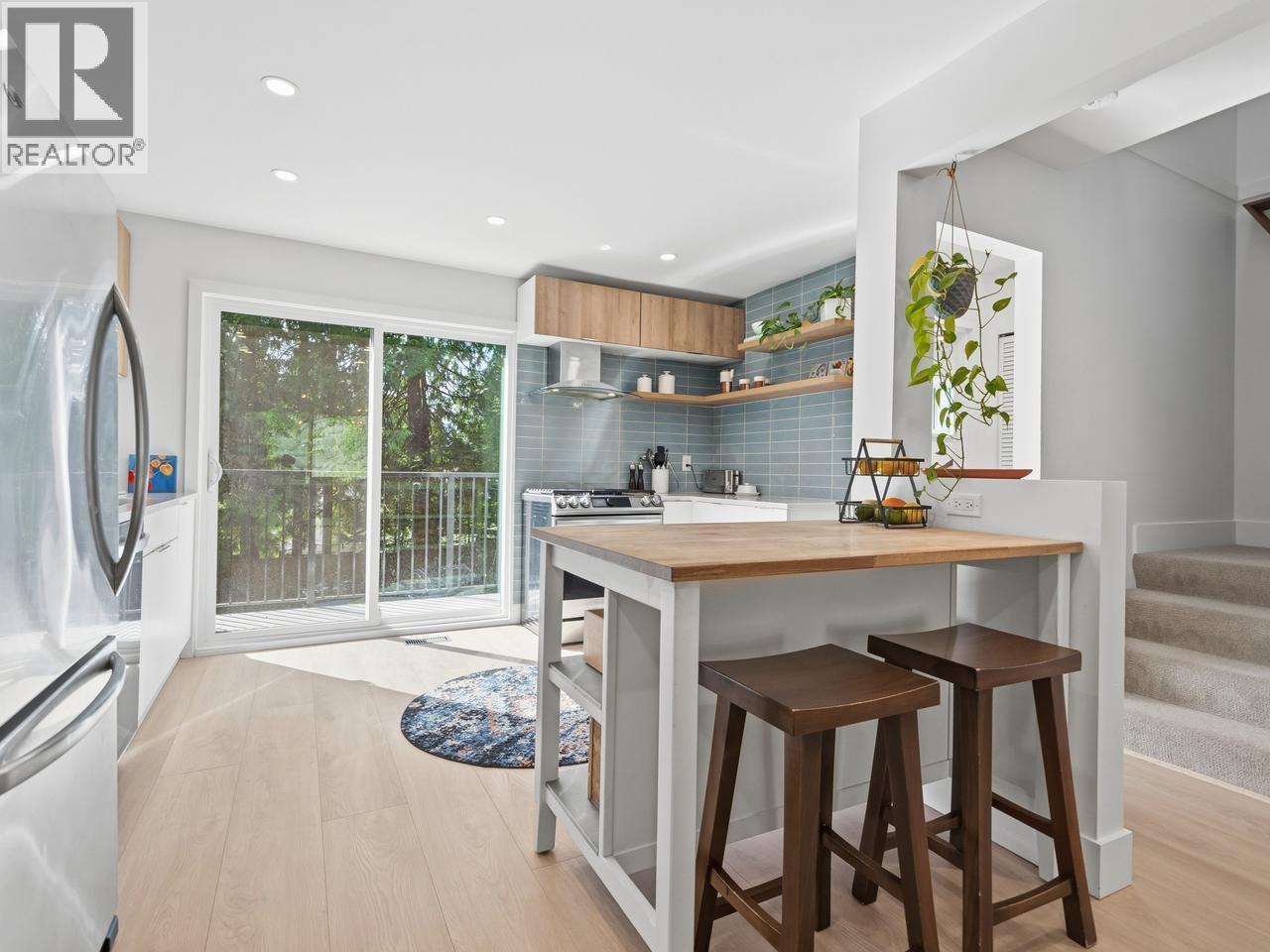 1516 Mcnair Drive, North Vancouver, British Columbia  V7K 1X6 - Photo 10 - R3119760
