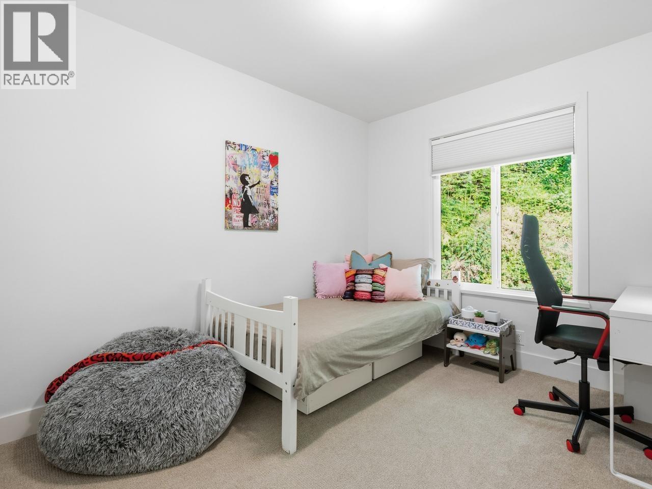 1516 Mcnair Drive, North Vancouver, British Columbia  V7K 1X6 - Photo 12 - R3119760