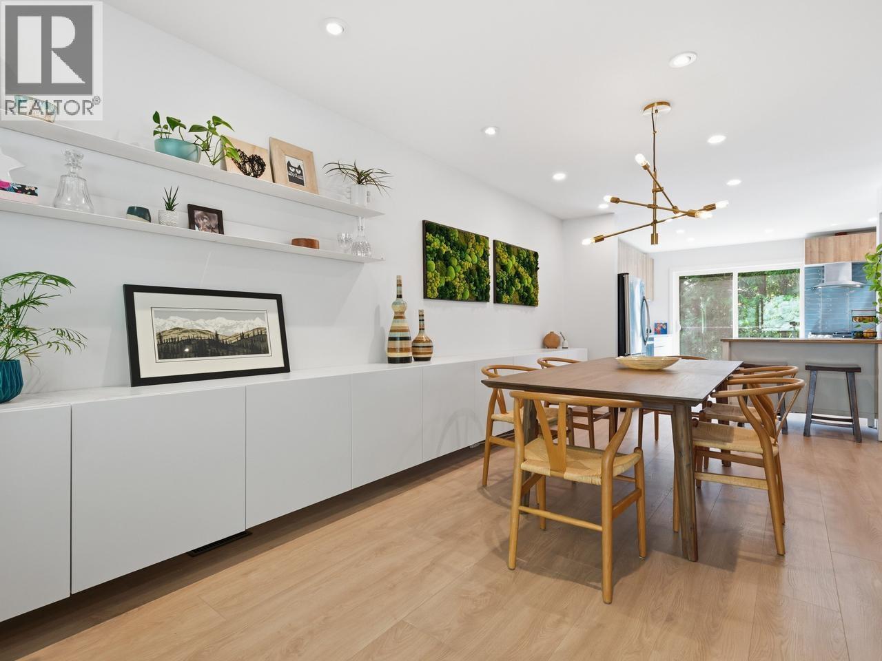 1516 Mcnair Drive, North Vancouver, British Columbia  V7K 1X6 - Photo 6 - R3119760