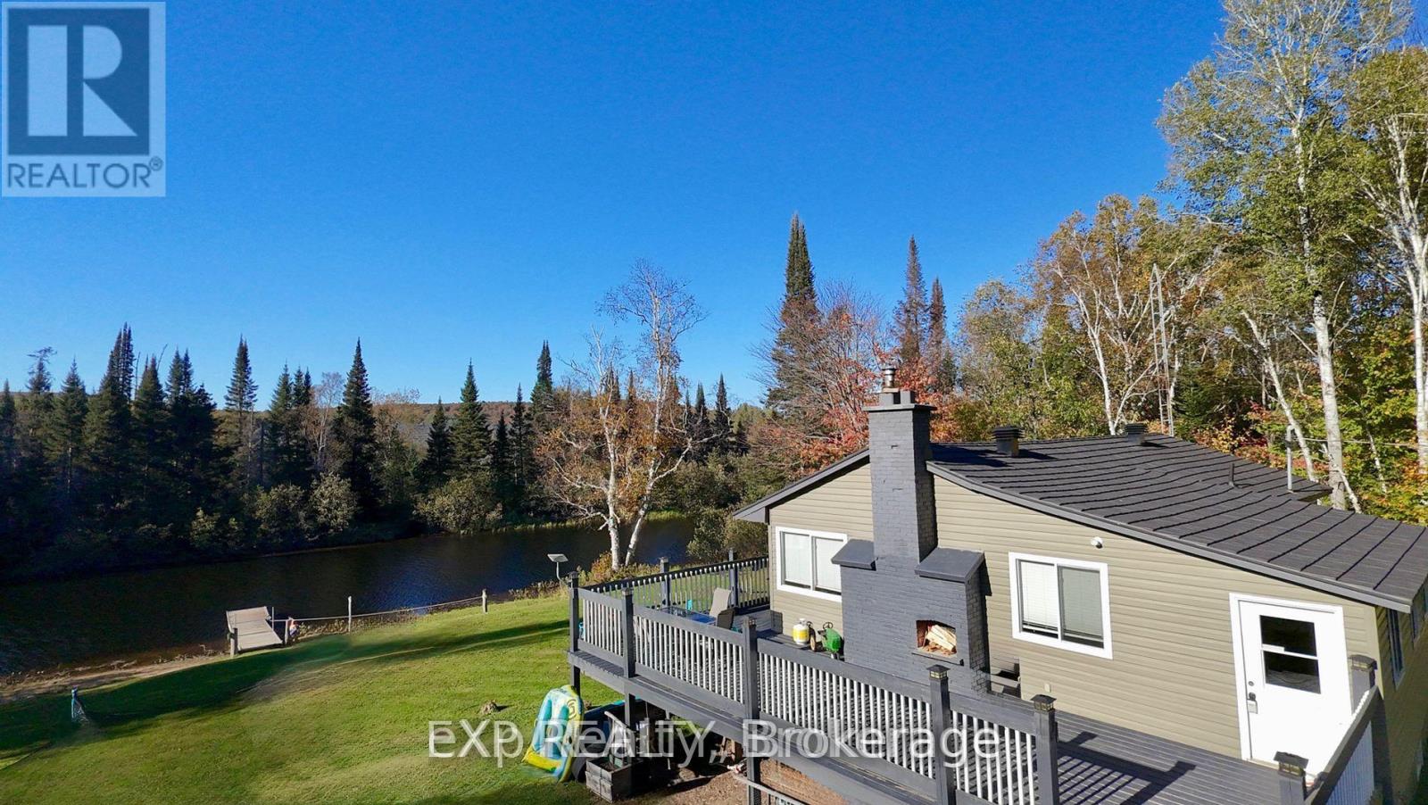 249 River Drive, Burk's Falls, Ontario  P0A 1C0 - Photo 42 - X12779774