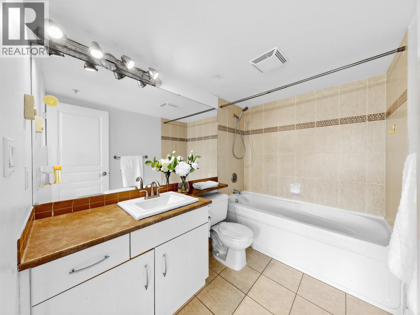 707 5639 Hampton Place, Vancouver, British Columbia  V6T 2H6 - Photo 11 - R3119654
