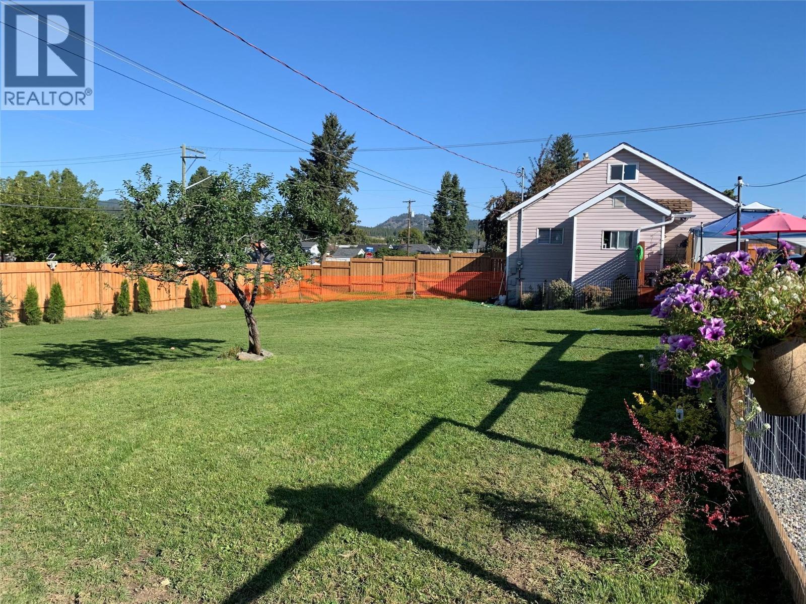 503 4th Street S, Cranbrook, British Columbia  V1C 1H5 - Photo 51 - 10386142