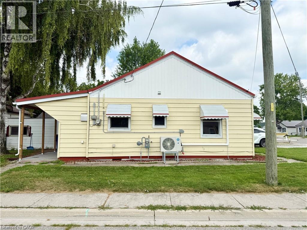 20 Mcnaughton Avenue, Wallaceburg, Ontario  N8A 1R8 - Photo 16 - 40824809