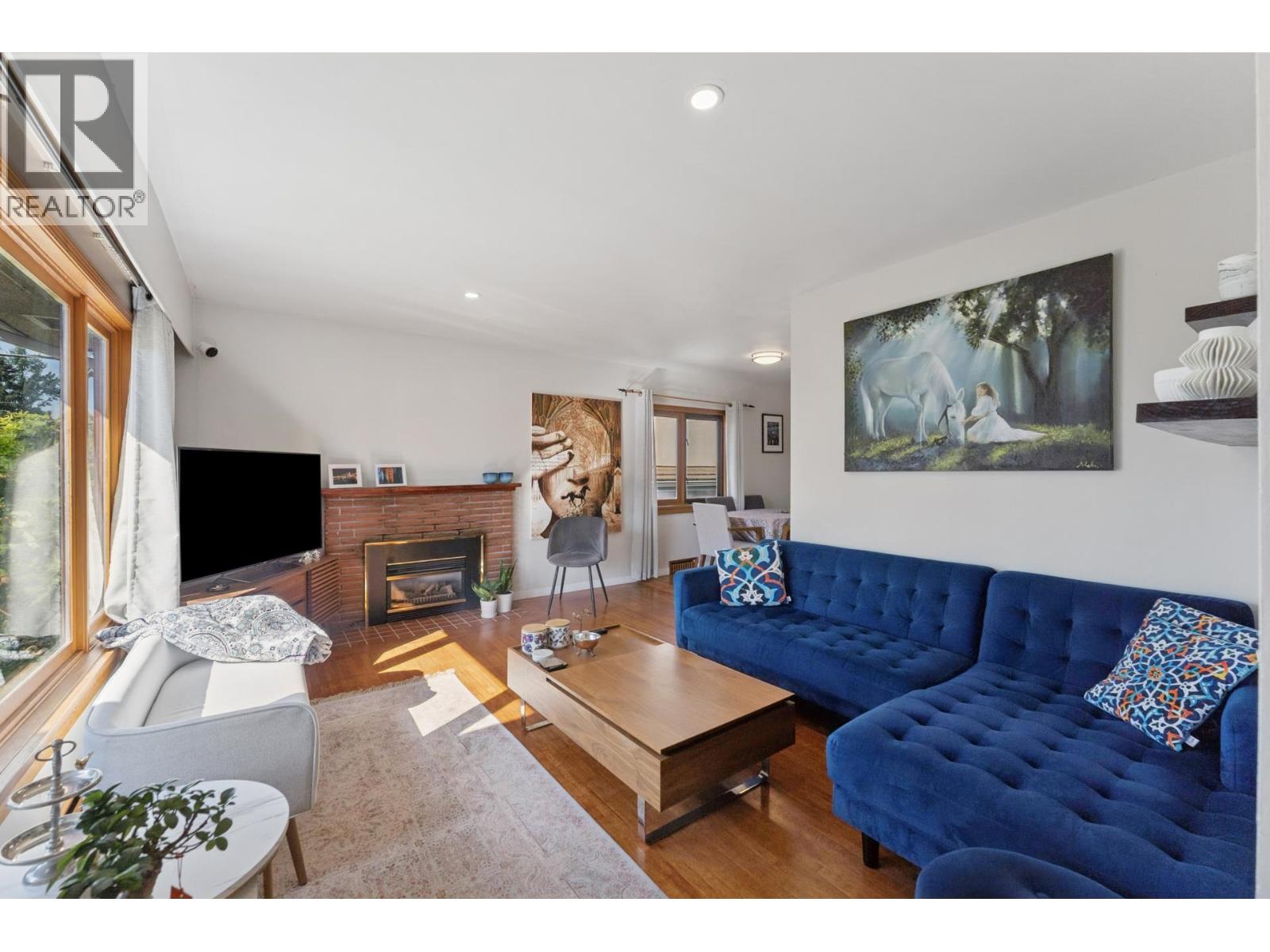 430 W Kings Road, North Vancouver, British Columbia  V7N 2M3 - Photo 5 - R3119724