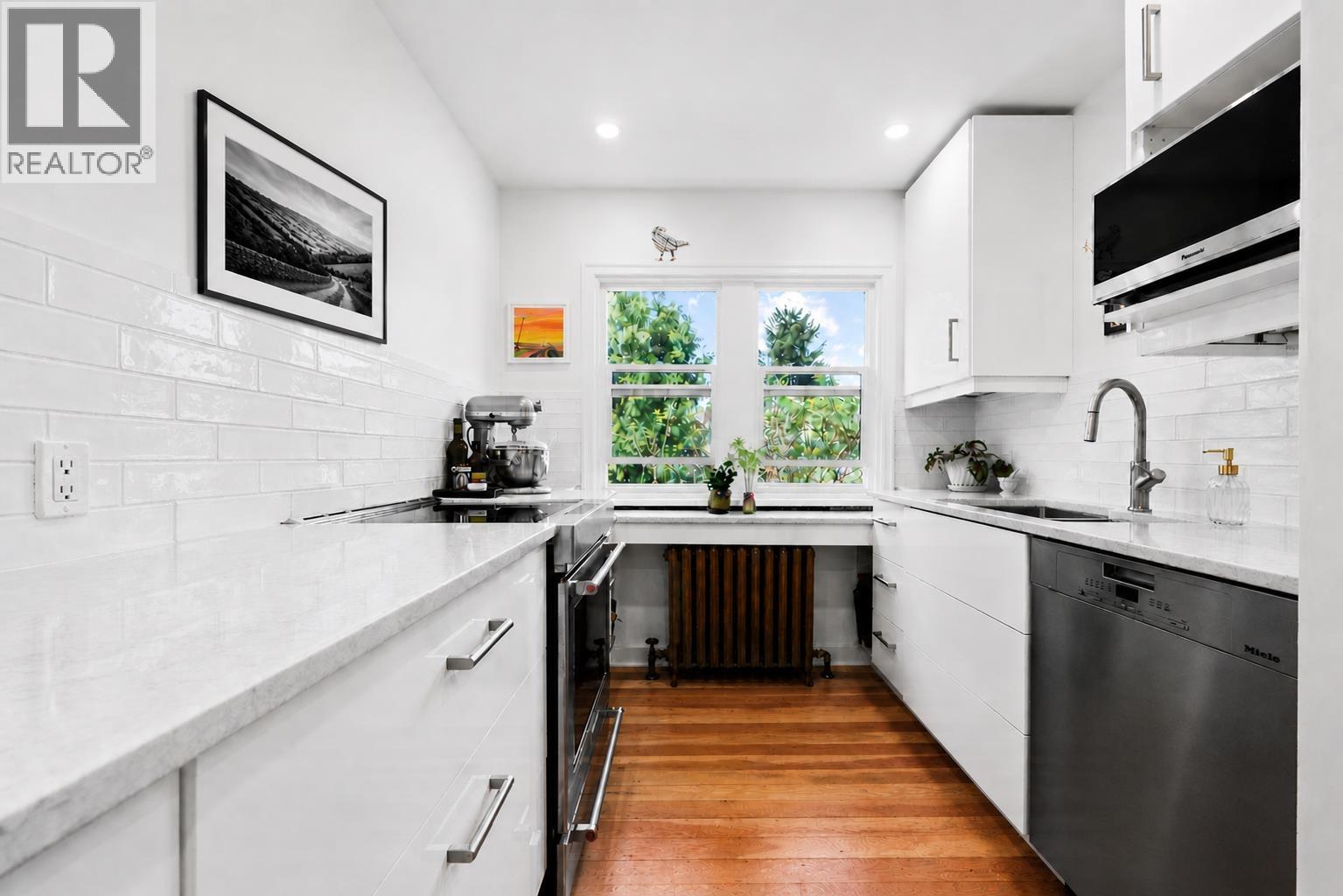 38 N Slocan Street, Vancouver, British Columbia  V5K 3L9 - Photo 7 - R3119733