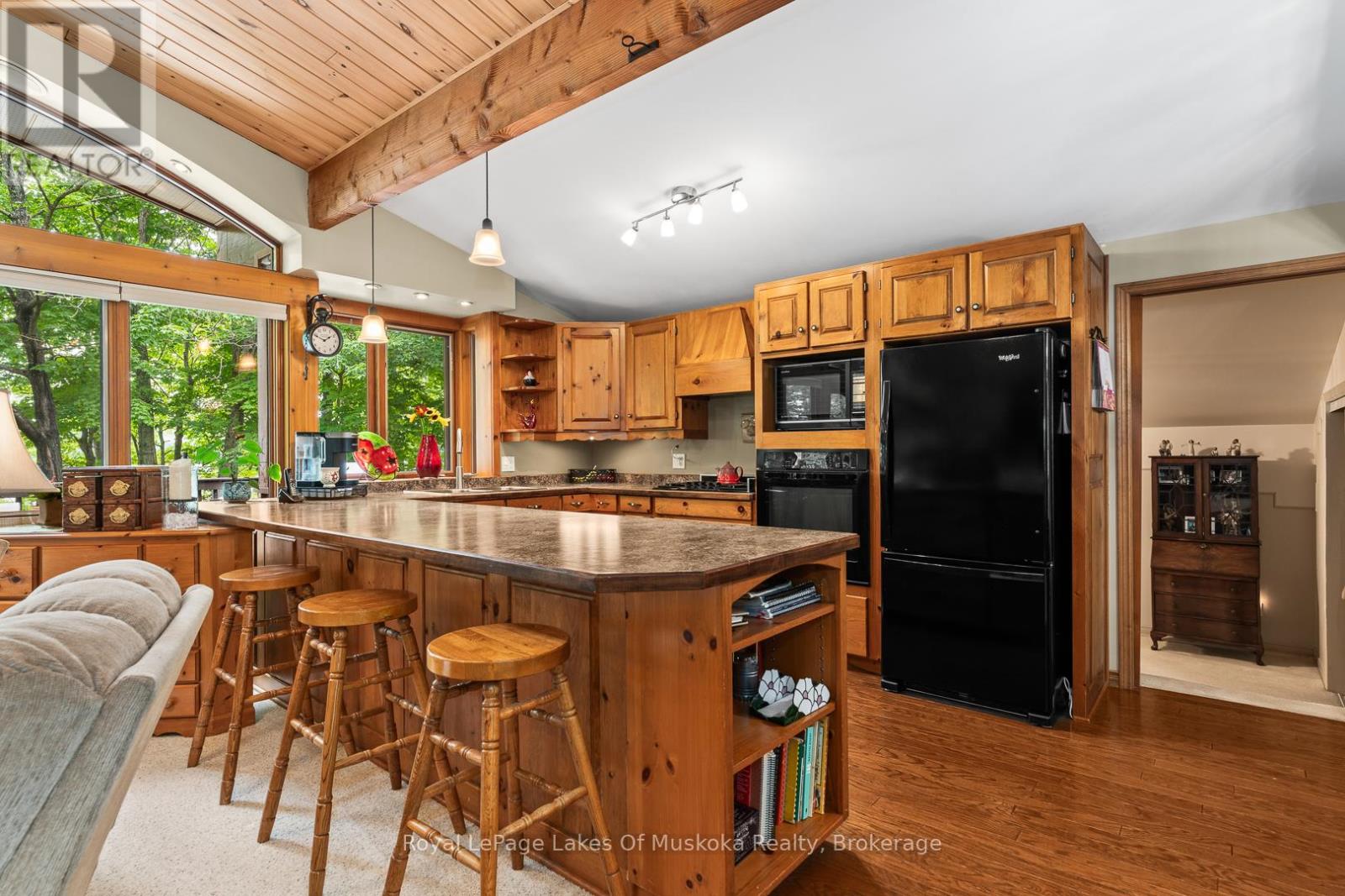 168 Lakeshore Road, Burk's Falls, Ontario  P0A 1C0 - Photo 8 - X13086640