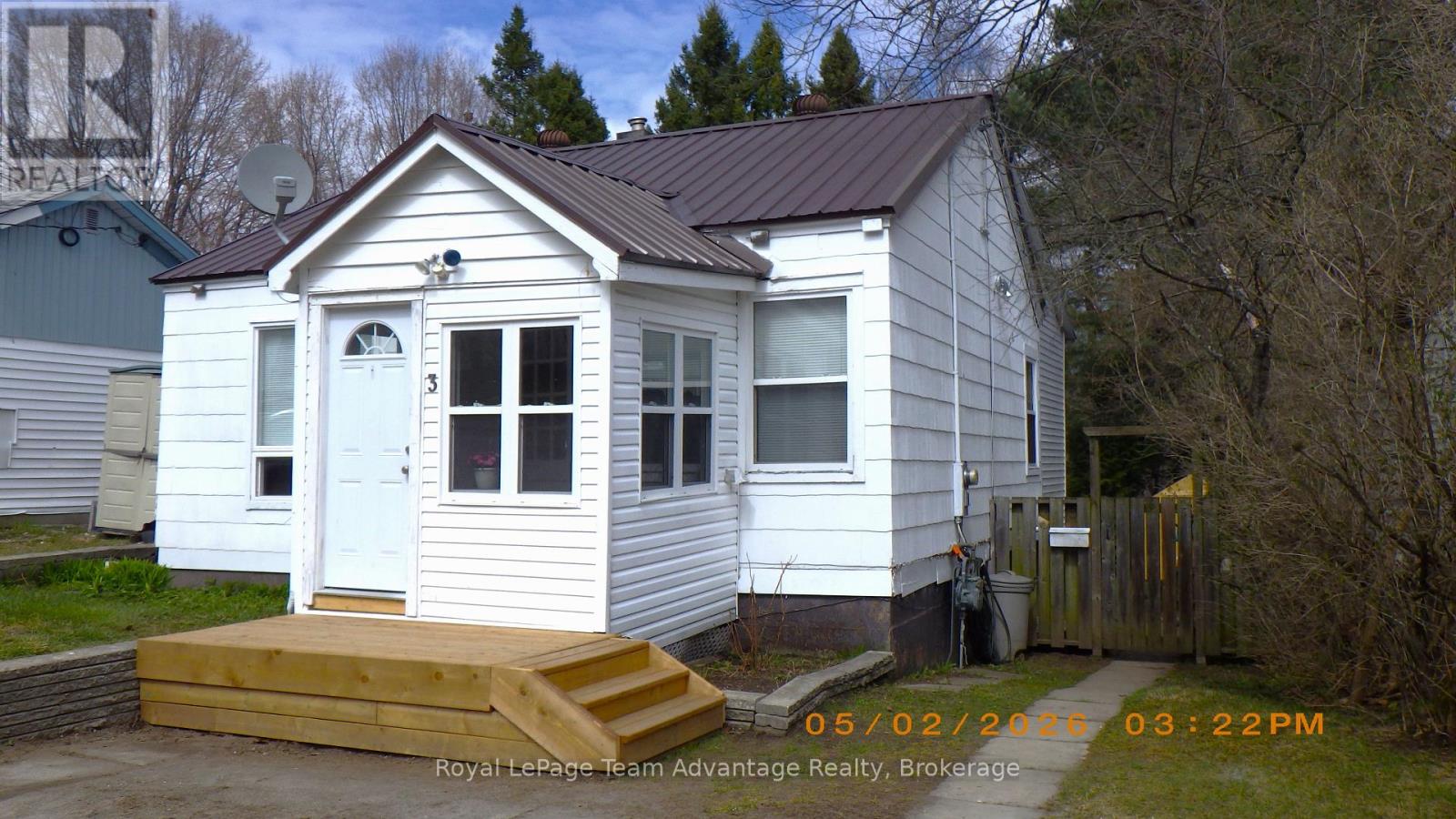 3 RIVERDALE ROAD, Parry Sound, Ontario