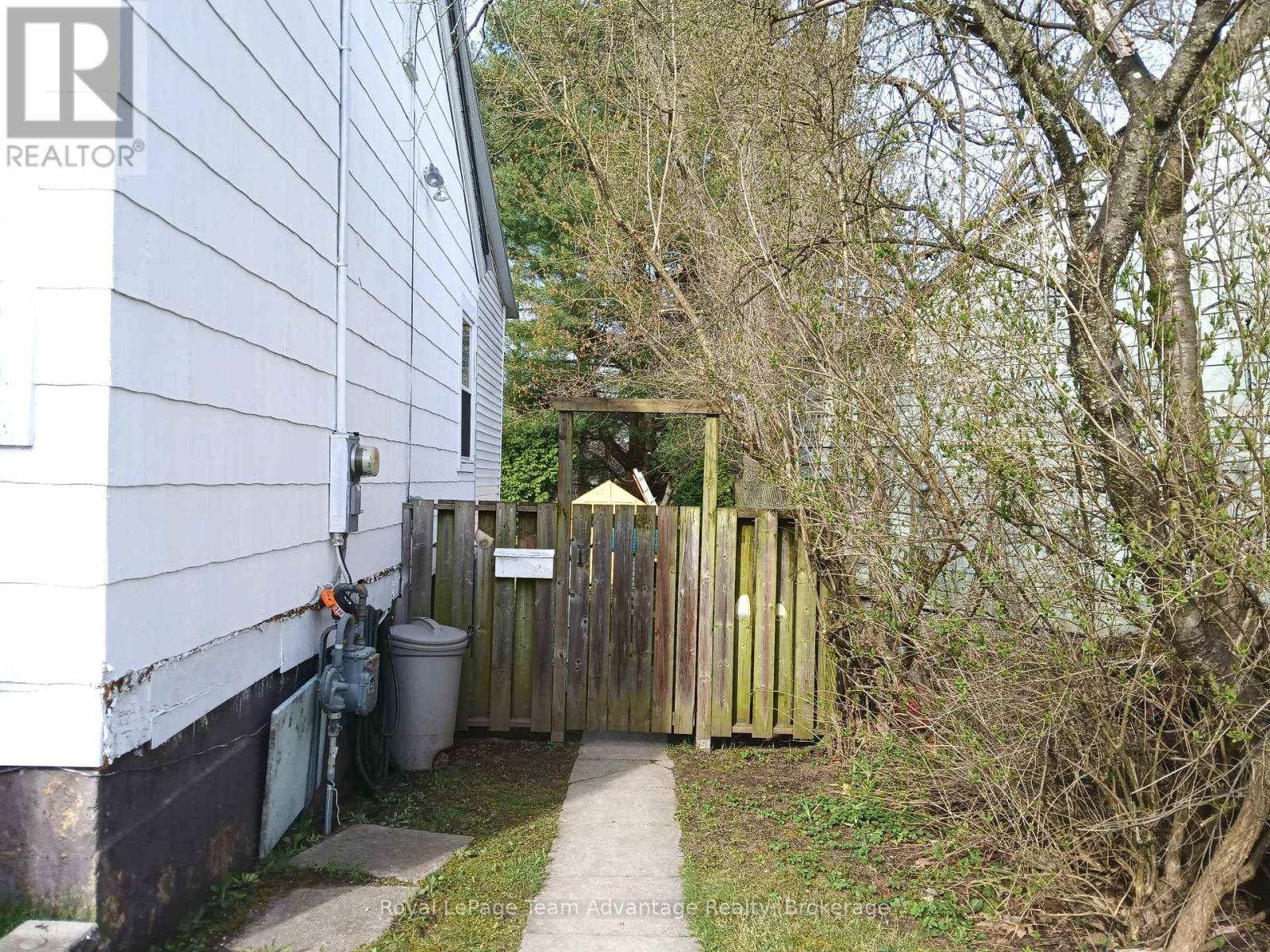 3 Riverdale Road, Parry Sound, Ontario  P2A 1N8 - Photo 15 - X13086714