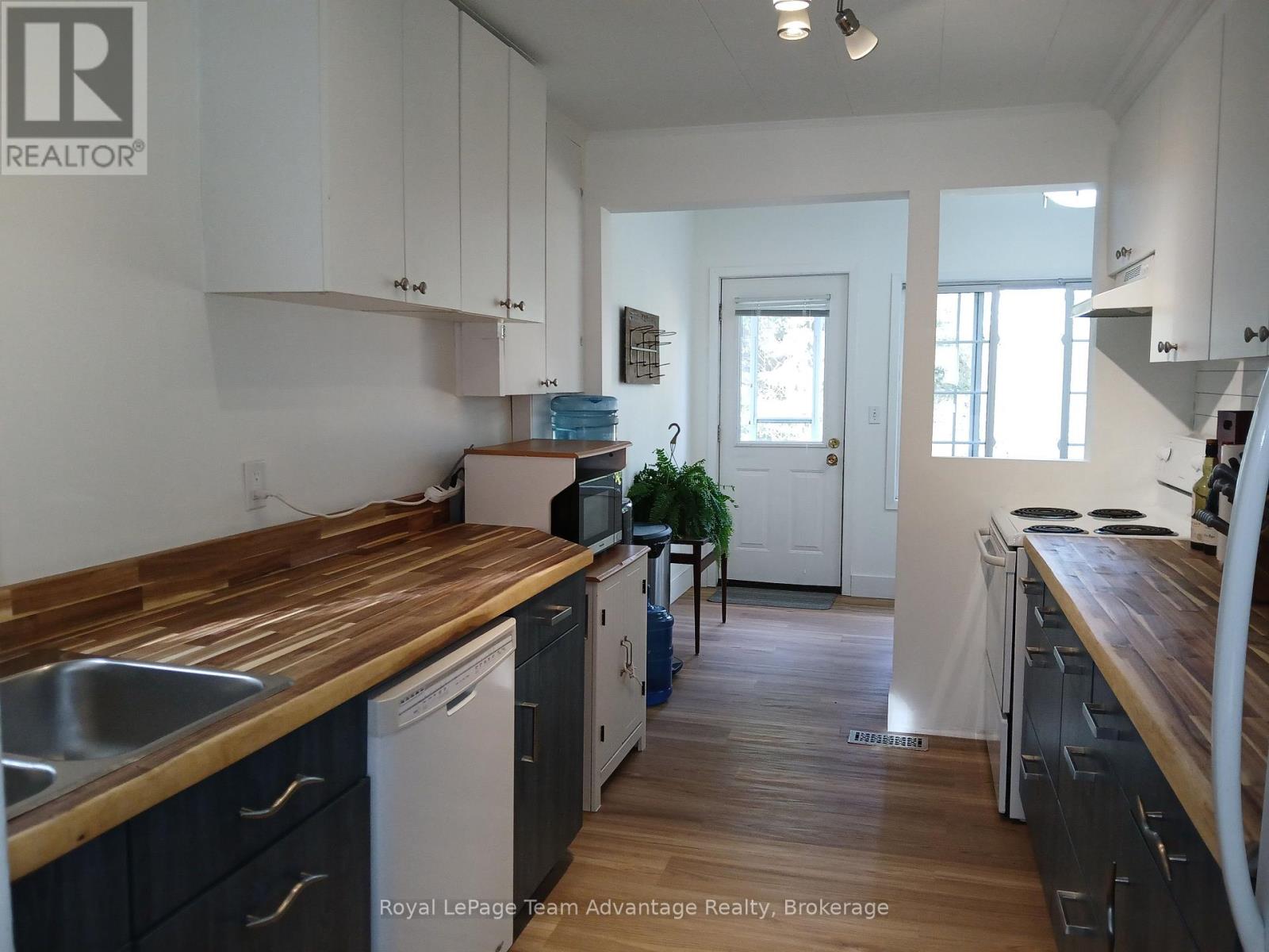3 Riverdale Road, Parry Sound, Ontario  P2A 1N8 - Photo 21 - X13086714