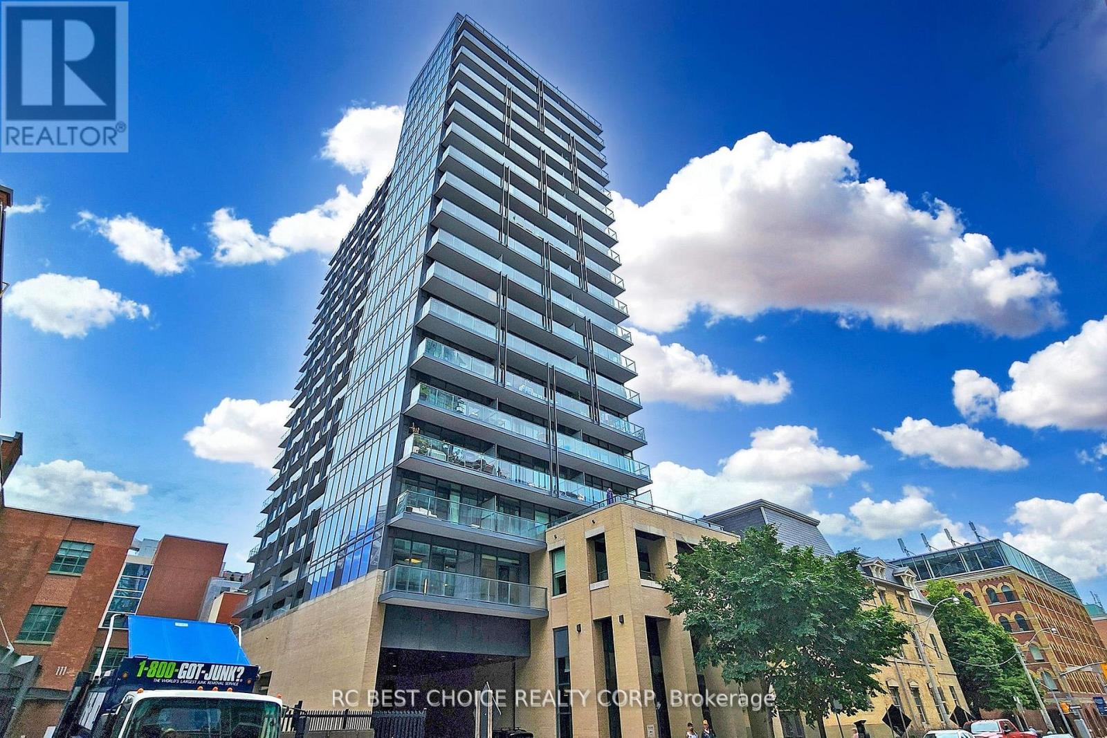 411 - 105 GEORGE STREET, Toronto, Ontario