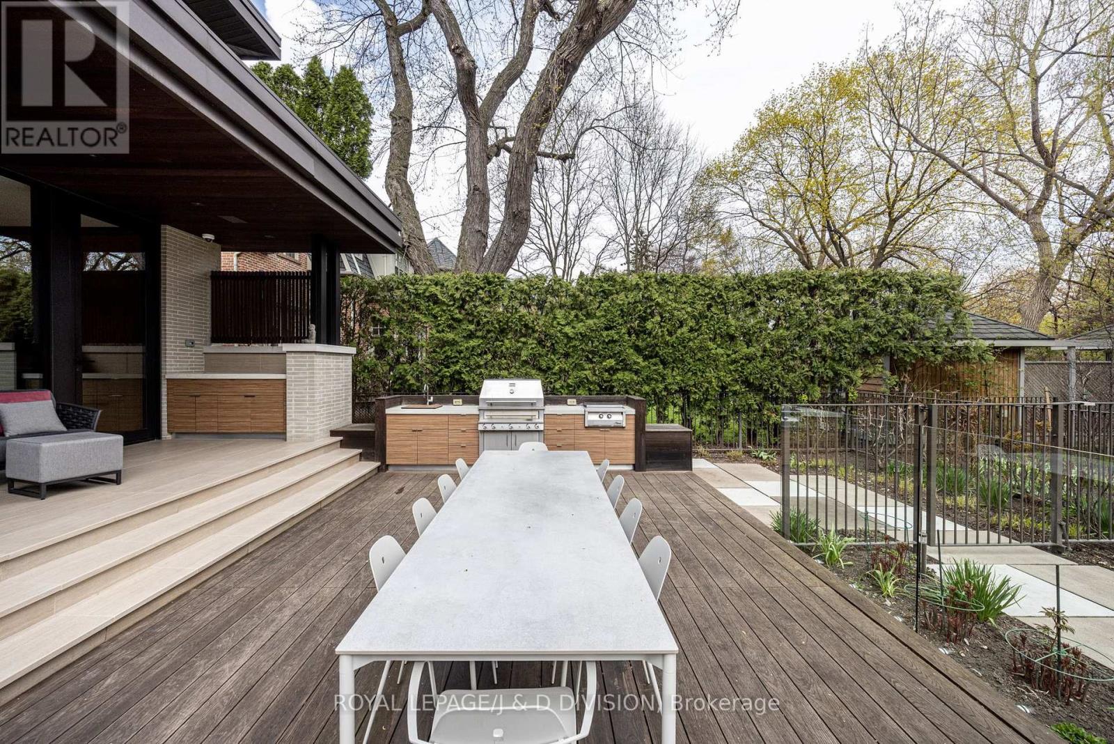 5 Brookfield Road, Toronto (Bridle Path-Sunnybrook-York Mills), Ontario  M2P 1B1 - Photo 46 - C13086380