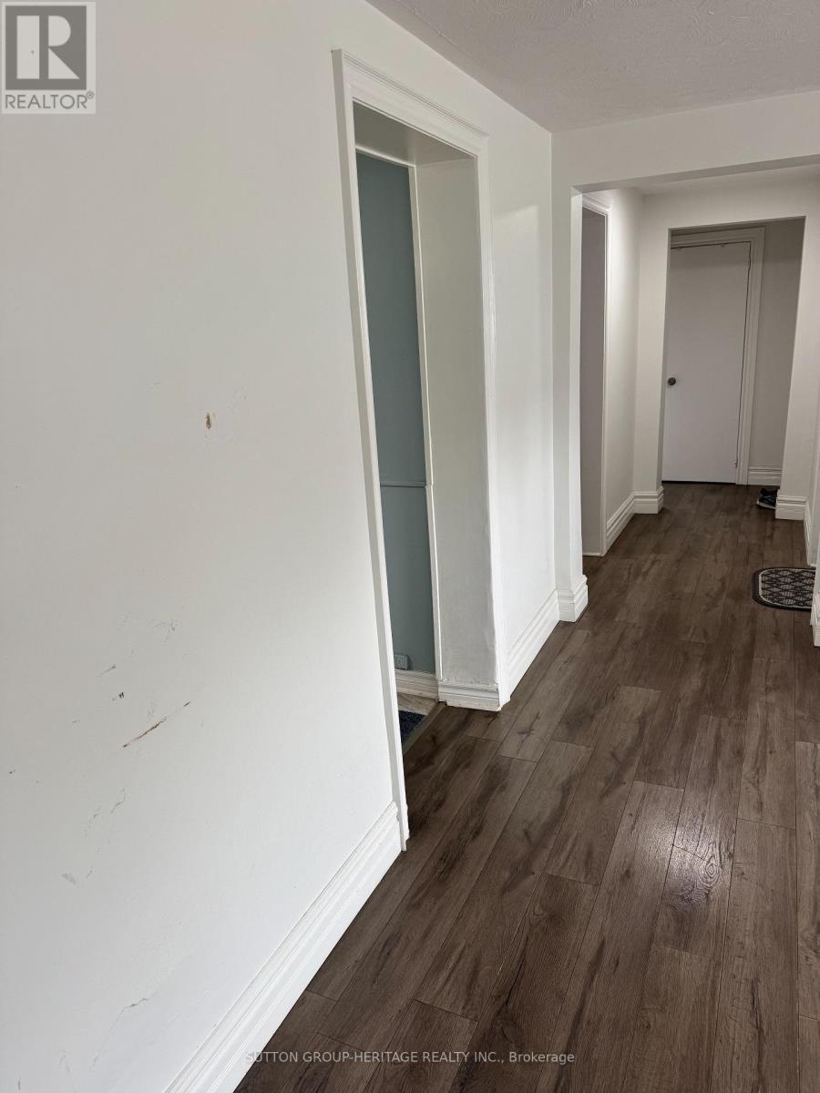 #1 - 110 Tecumseh Avenue, Oshawa, Ontario  L1G 3N4 - Photo 3 - E13058854