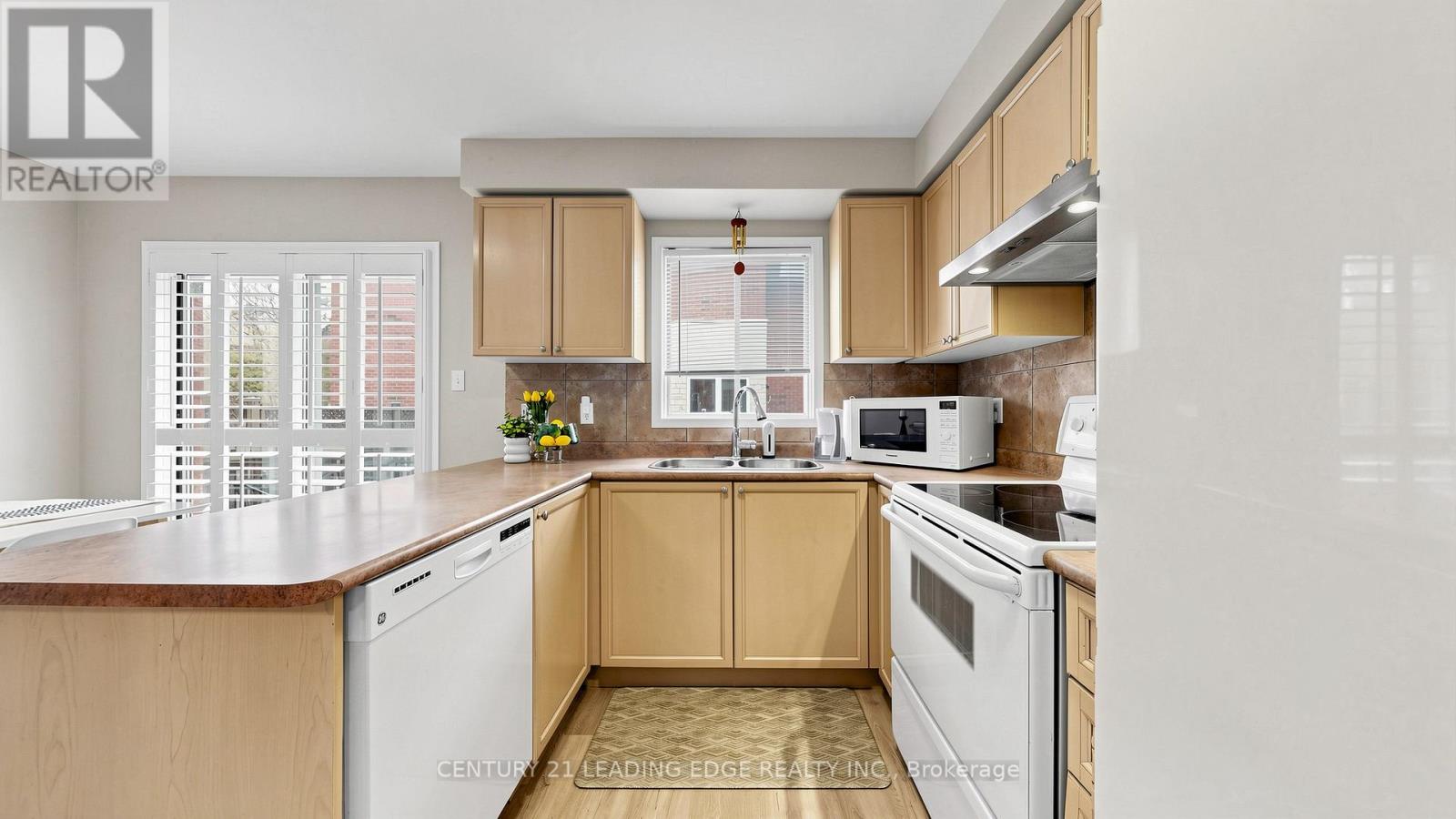 6089 Clover Ridge Crescent, Mississauga, Ontario  L5N 7B3 - Photo 10 - W13077590