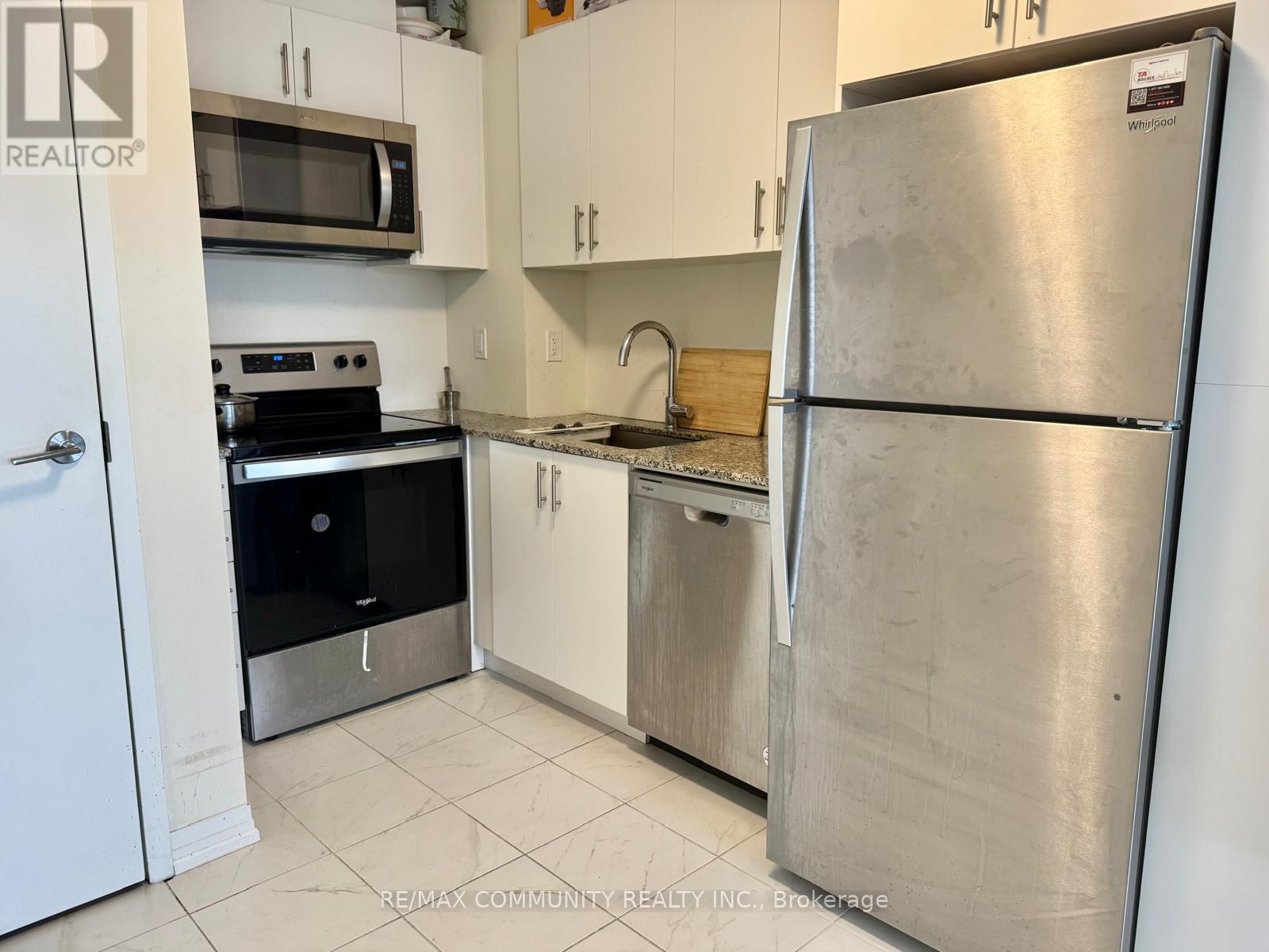 23 - 245 Mclevin Avenue, Toronto, Ontario  M1B 6C8 - Photo 6 - E13086672
