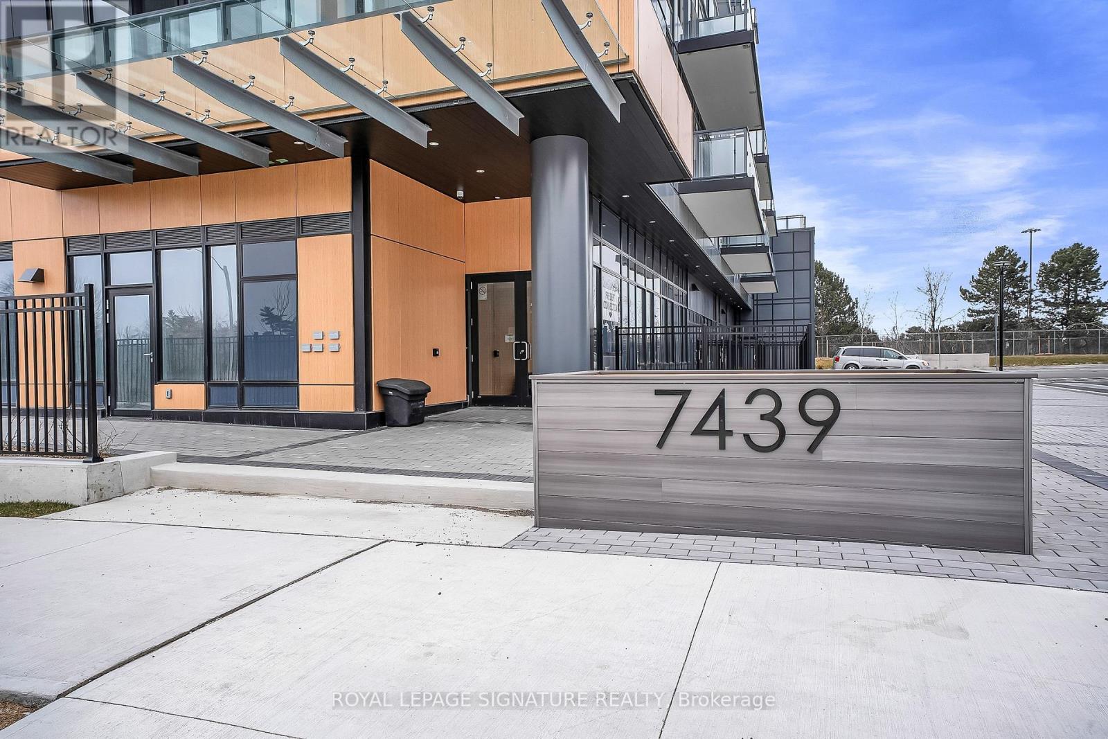 410 - 7439 Kingston Road, Toronto, Ontario  M1B 5S3 - Photo 2 - E13086720