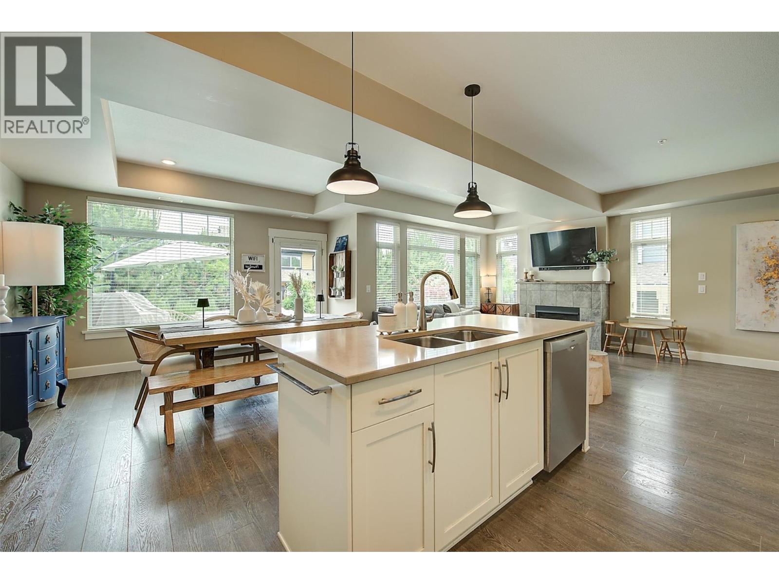 12850 Stillwater Court Unit# 11, Lake Country, British Columbia  V4V 2S9 - Photo 6 - 10377633