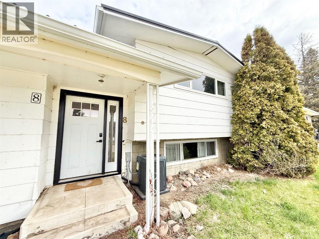 8 9 Avenue W, Brooks, Alberta  T1R 0N4 - Photo 2 - A2306424