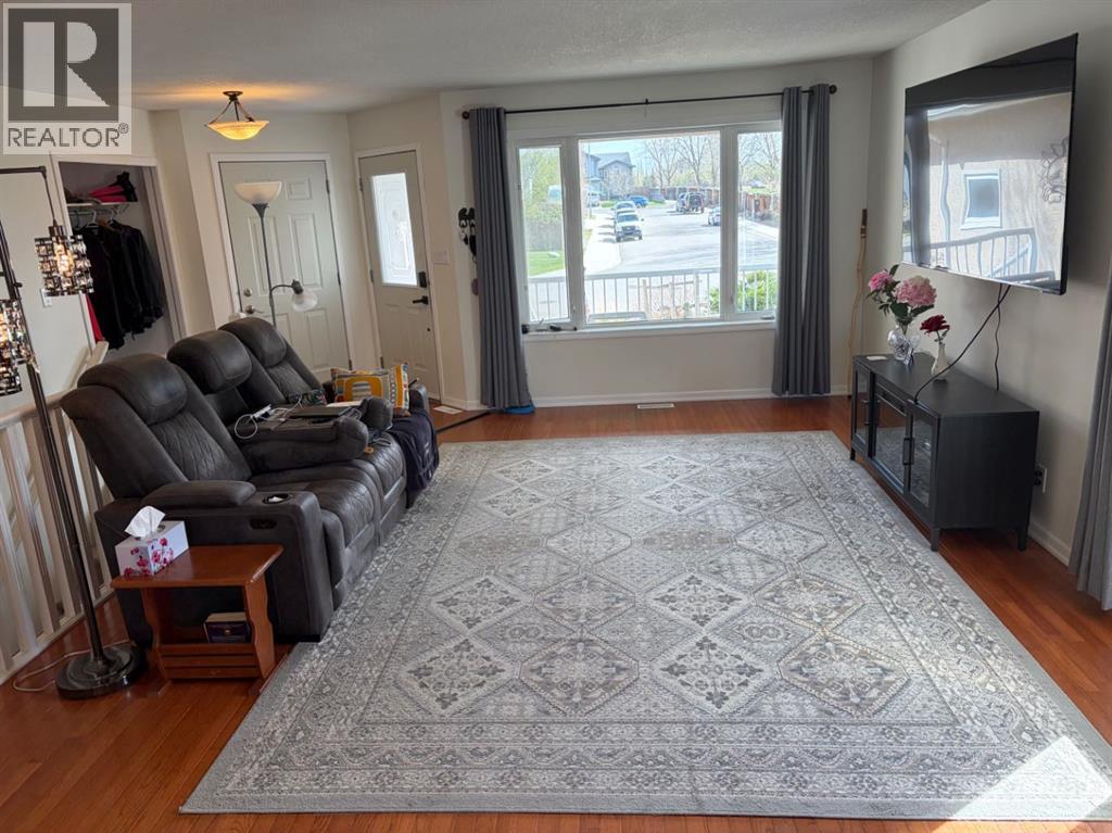 43 Riverwood Manor W, Lethbridge, Alberta  T1k 7X3 - Photo 8 - A2306744