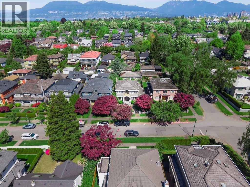 2407 W 18th Avenue, Vancouver, British Columbia  V6L 1A9 - Photo 39 - R3119041