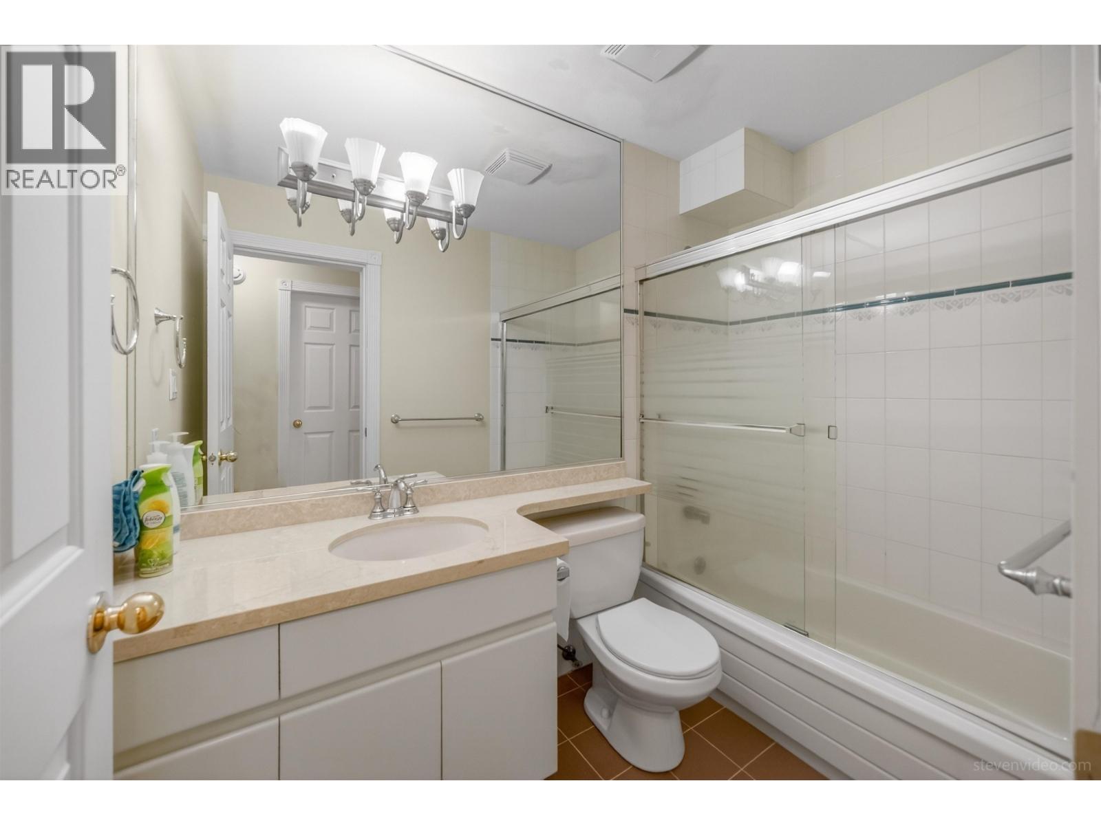 2407 W 18th Avenue, Vancouver, British Columbia  V6L 1A9 - Photo 25 - R3119041