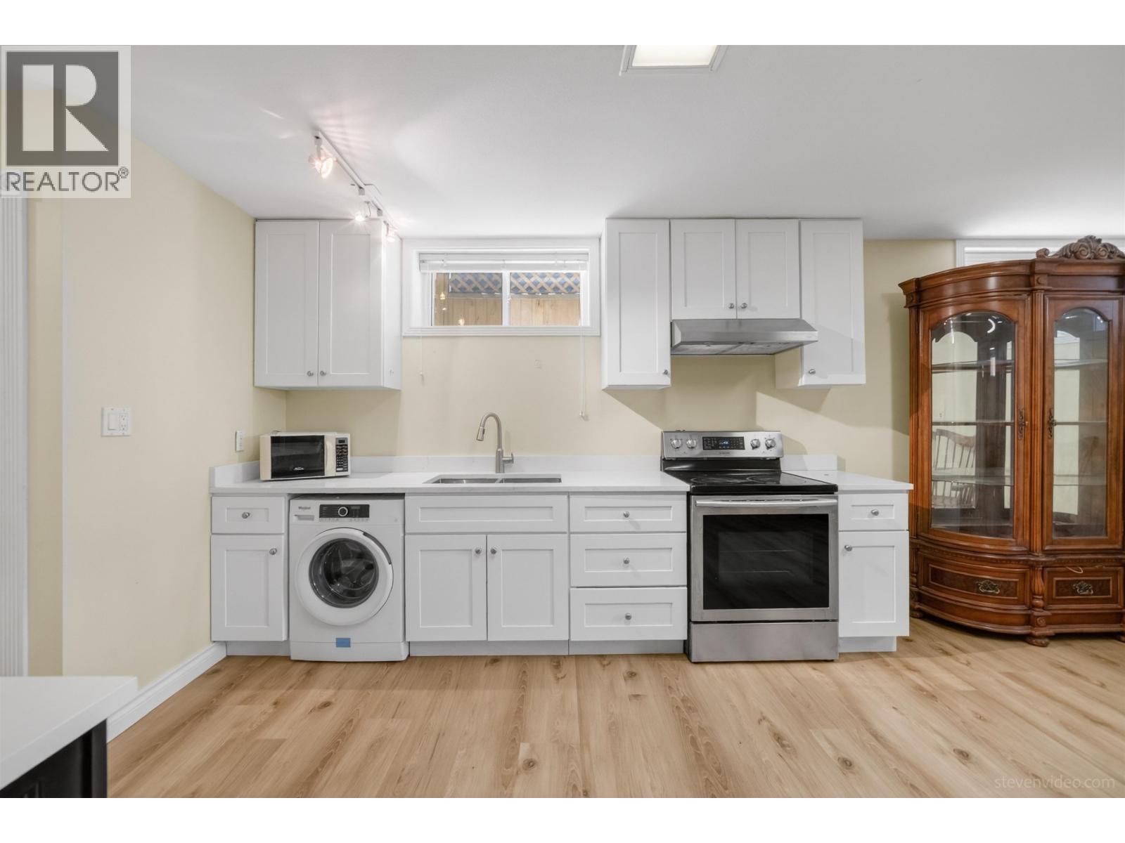 2407 W 18th Avenue, Vancouver, British Columbia  V6L 1A9 - Photo 33 - R3119041