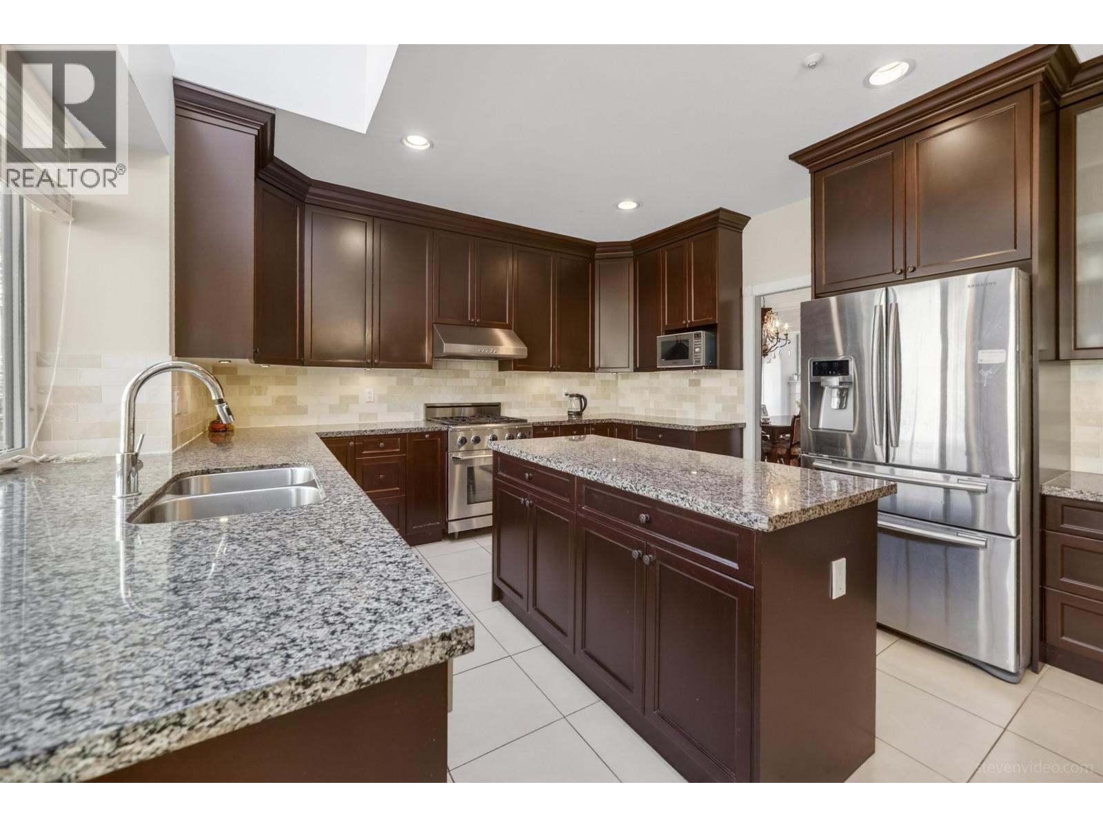 2407 W 18th Avenue, Vancouver, British Columbia  V6L 1A9 - Photo 11 - R3119041