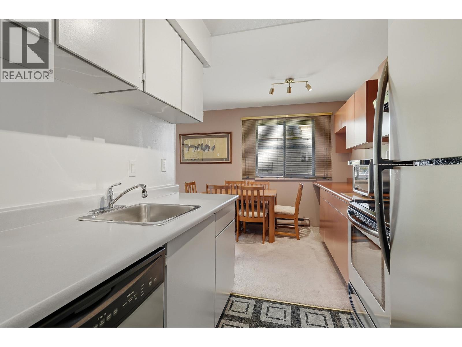 310 45 Fourth Street Street, New Westminster, British Columbia  V3L 5H7 - Photo 12 - R3118157