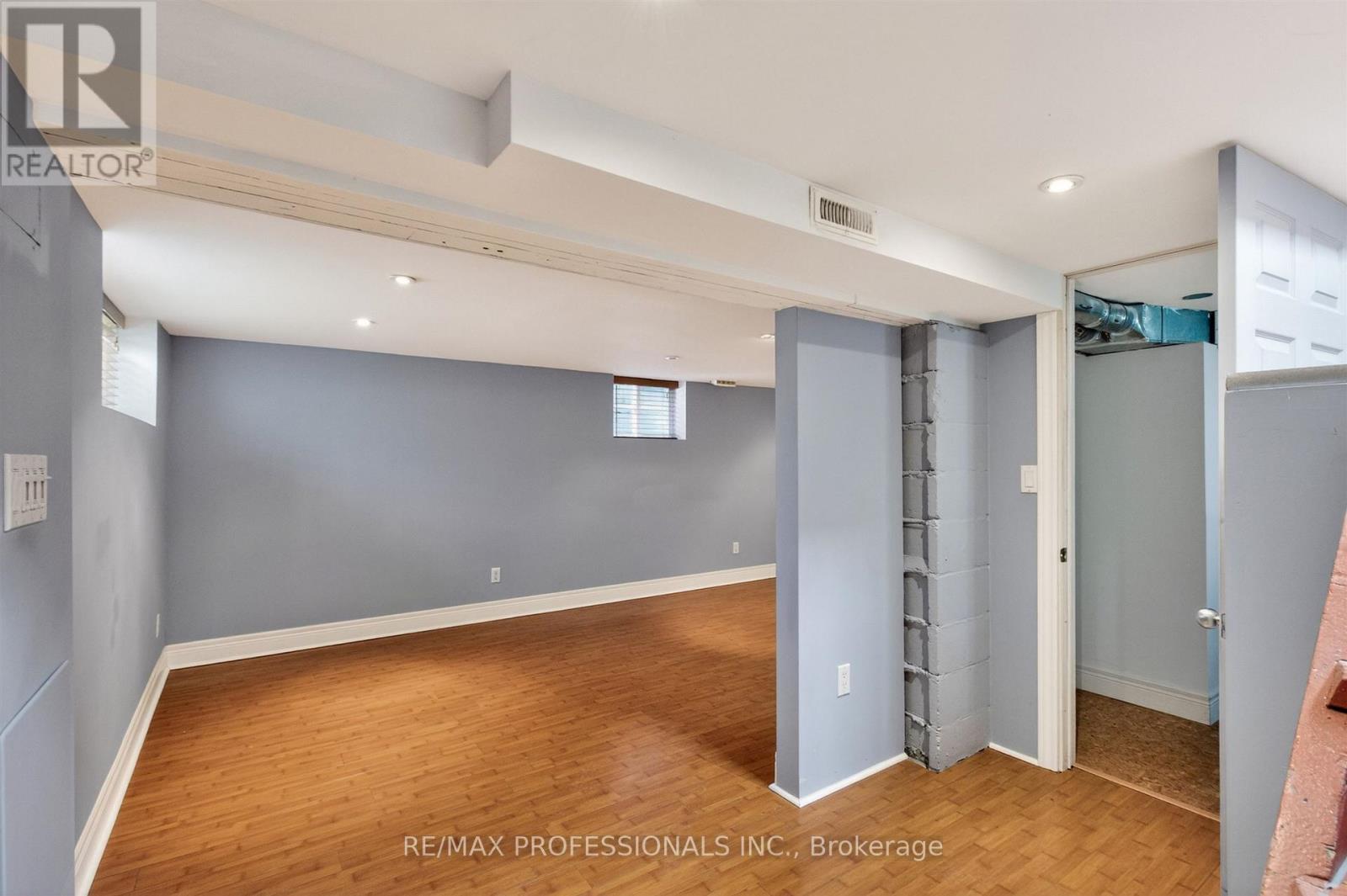 111 Seventeenth Street, Toronto, Ontario  M8V 3K5 - Photo 28 - W13086620