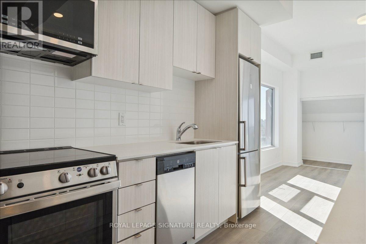 701 - 2433 Dufferin Street, Toronto, Ontario  M6E 3T3 - Photo 10 - W13086630