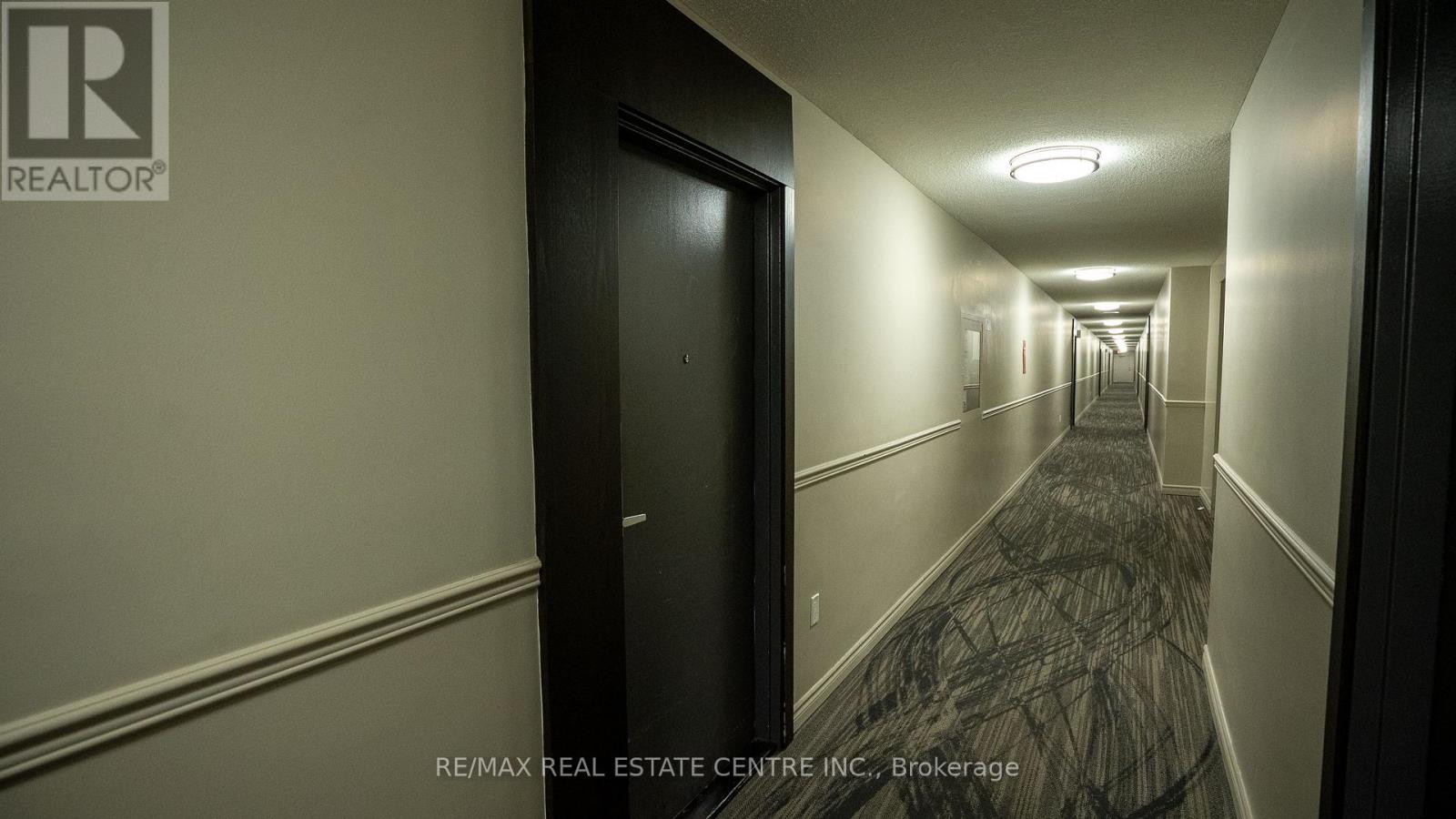 704 - 1100 Caven Street, Mississauga, Ontario  L5G 4N3 - Photo 6 - W13086632