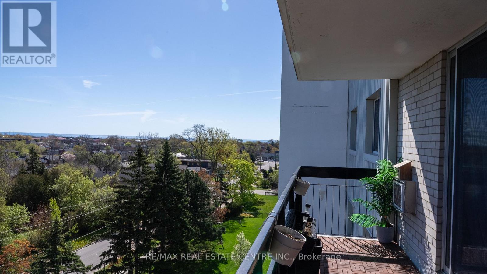 704 - 1100 Caven Street, Mississauga, Ontario  L5G 4N3 - Photo 9 - W13086632