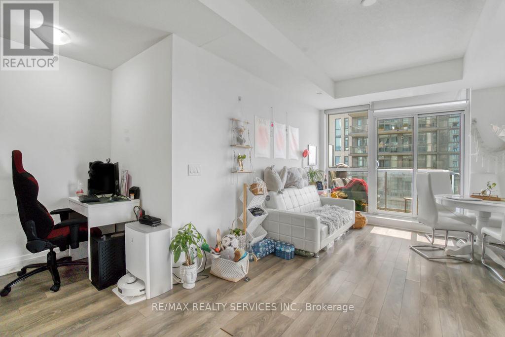 1612 - 17 Zorra Street, Toronto, Ontario  M8Z 0C8 - Photo 5 - W13086662