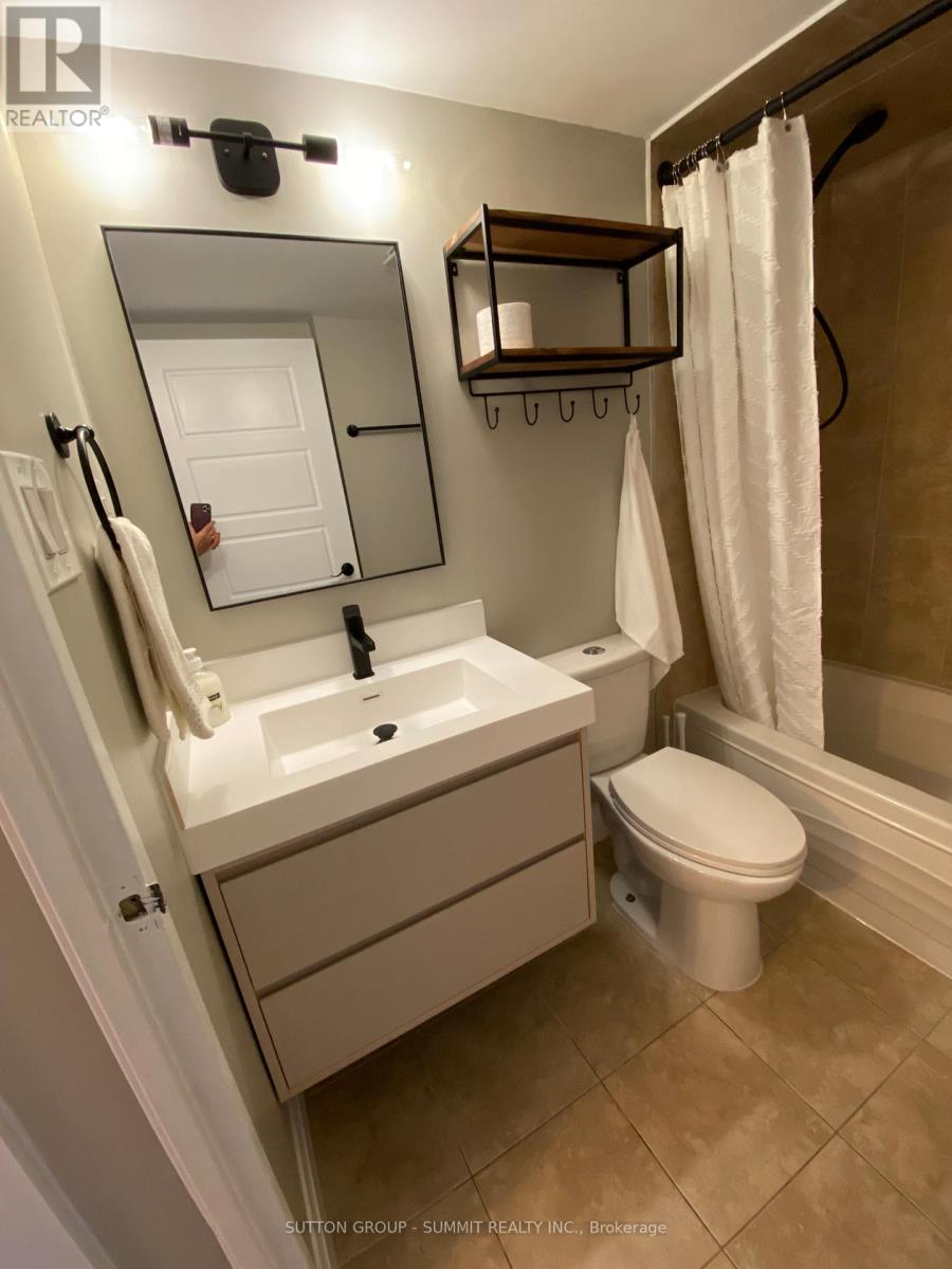 701 - 2301 Derry Road W, Mississauga, Ontario  L5N 2R4 - Photo 24 - W13086678