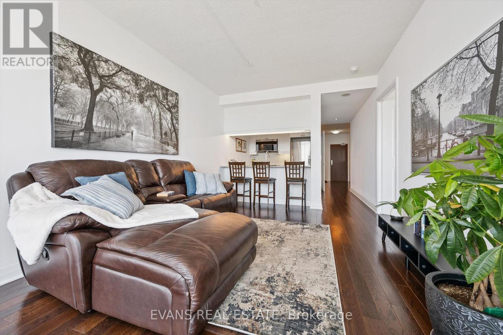 1411 - 1055 Southdown Road, Mississauga, Ontario  L5J 0A3 - Photo 10 - W13086694