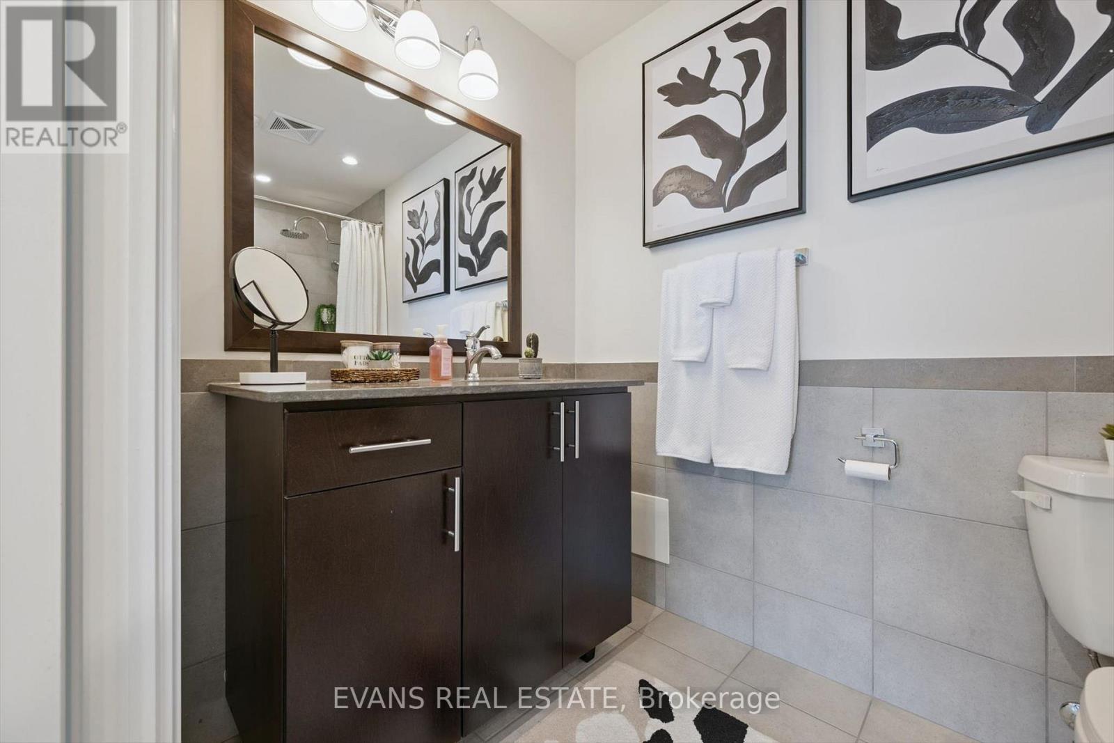 1411 - 1055 Southdown Road, Mississauga, Ontario  L5J 0A3 - Photo 18 - W13086694