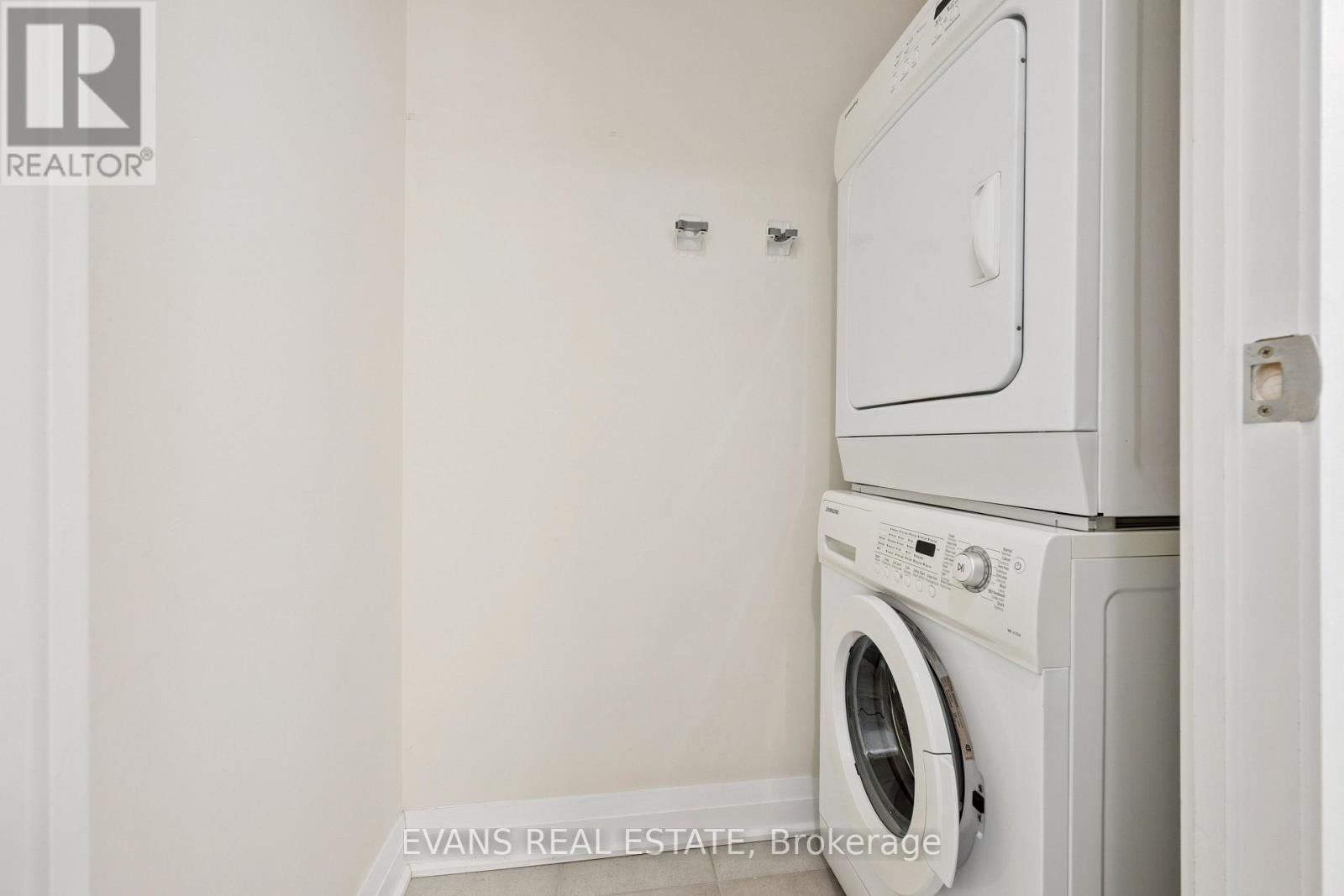 1411 - 1055 Southdown Road, Mississauga, Ontario  L5J 0A3 - Photo 20 - W13086694