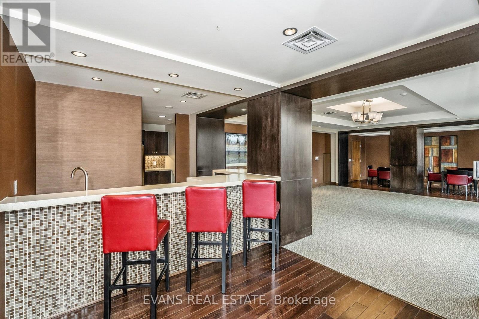 1411 - 1055 Southdown Road, Mississauga, Ontario  L5J 0A3 - Photo 23 - W13086694