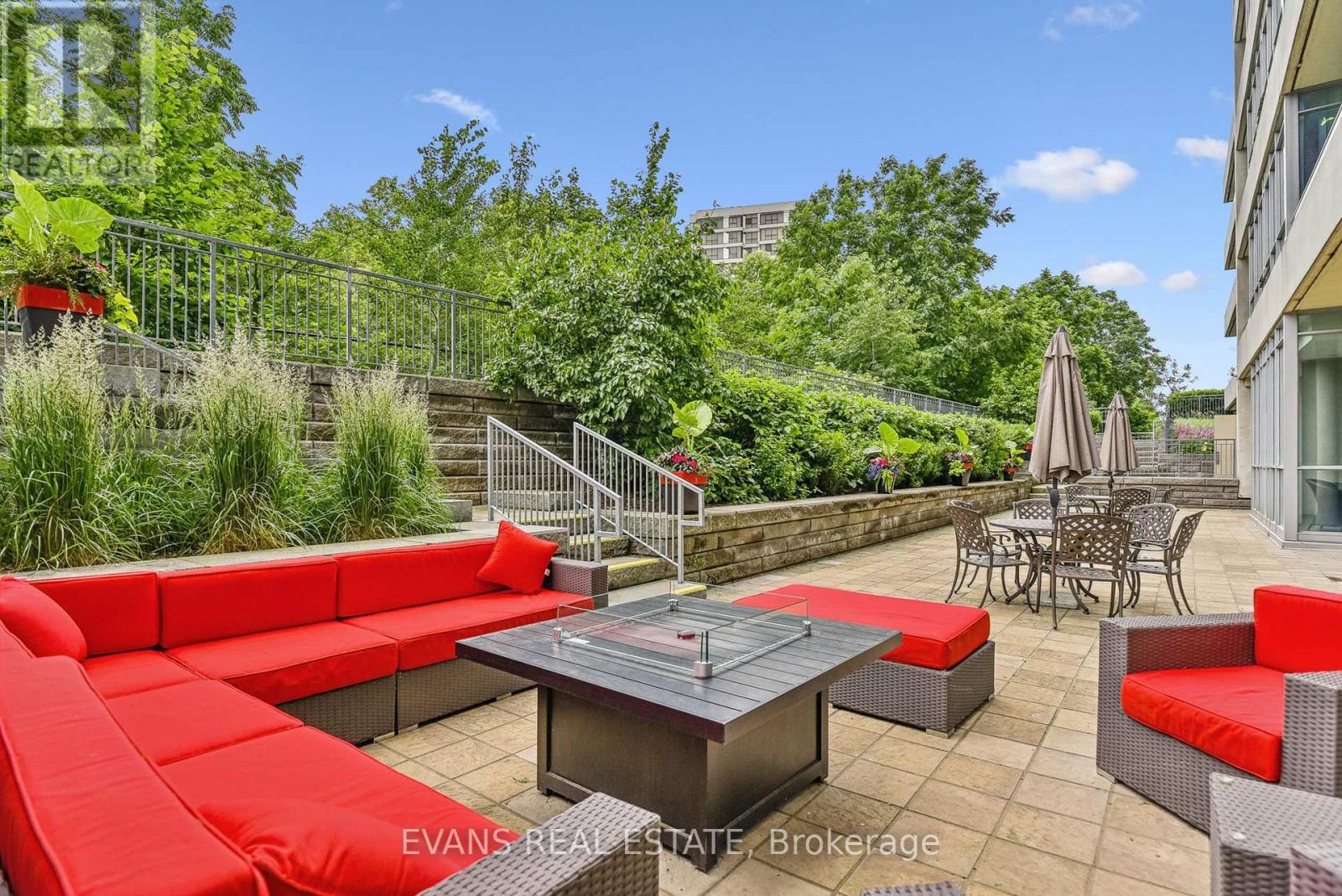 1411 - 1055 Southdown Road, Mississauga, Ontario  L5J 0A3 - Photo 30 - W13086694