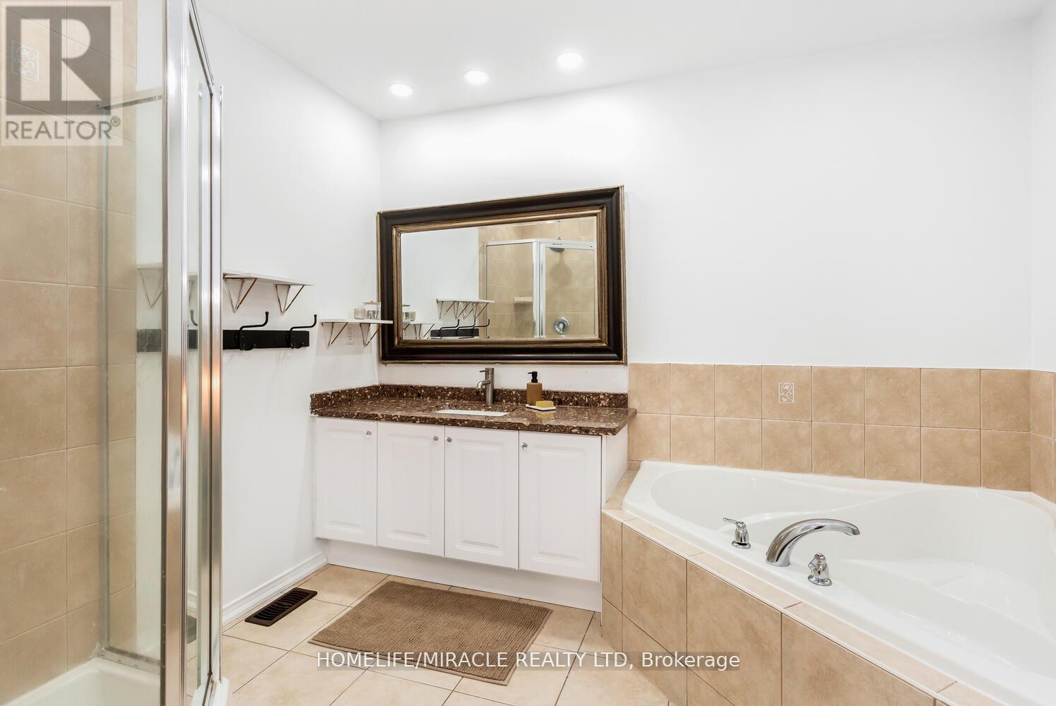 58 - 745 Farmstead Drive, Milton, Ontario  L9T 8B2 - Photo 25 - W13086736