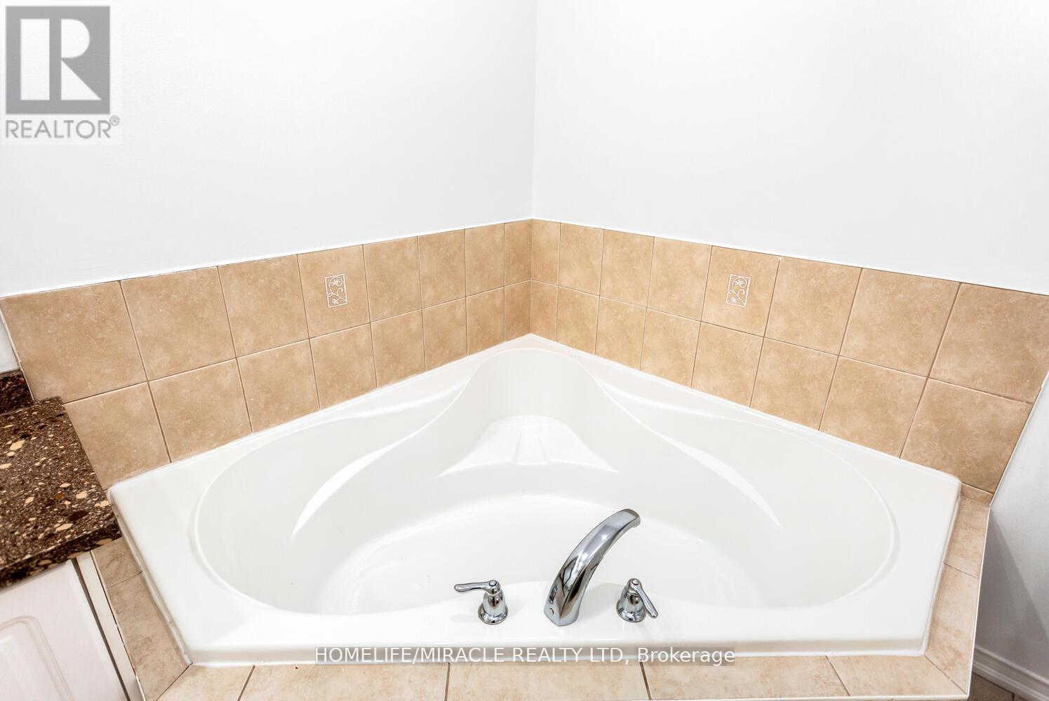 58 - 745 Farmstead Drive, Milton, Ontario  L9T 8B2 - Photo 27 - W13086736