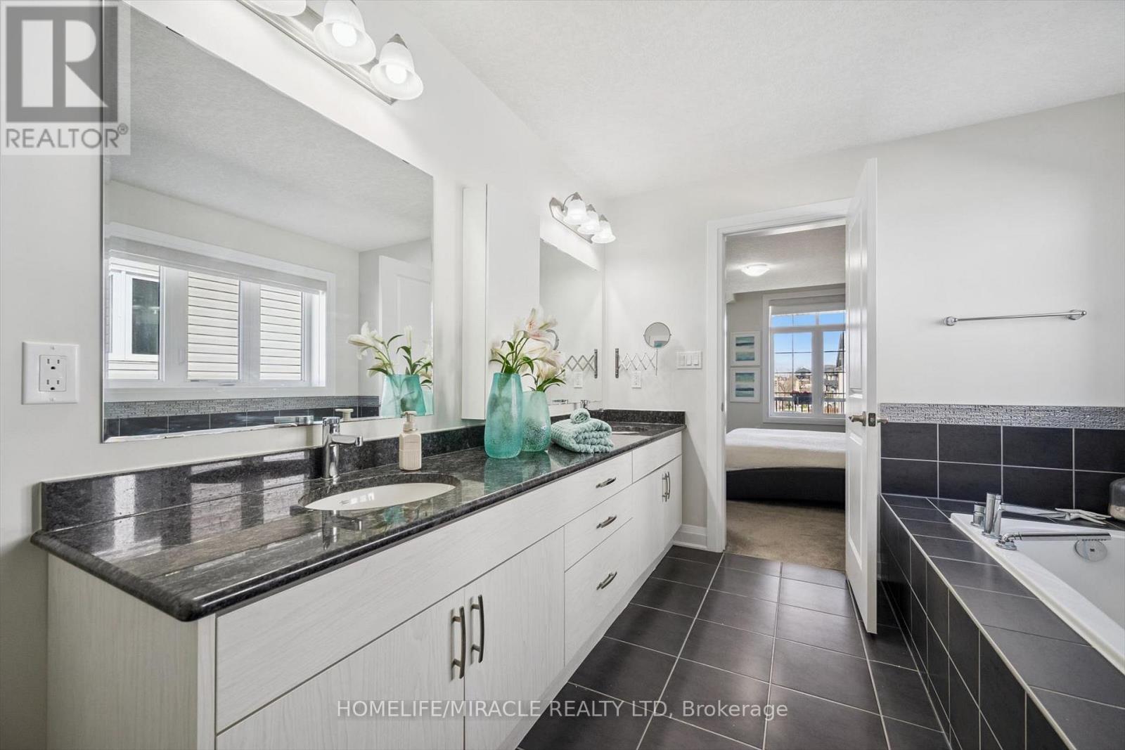 736 Wood Lily Street, Waterloo, Ontario  N2V 0C3 - Photo 24 - X13086644