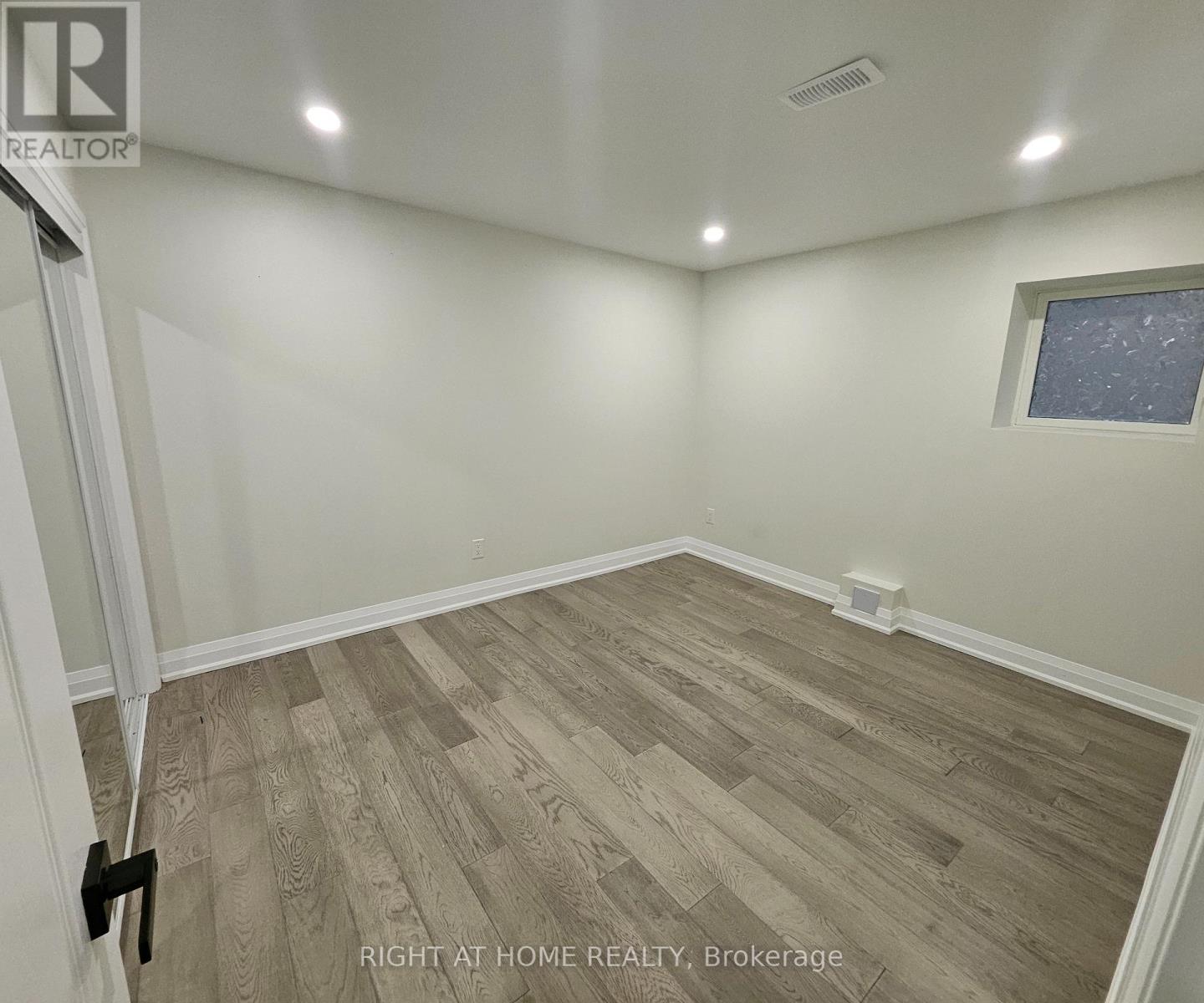 Basement - 85 Onyx Court, Hamilton, Ontario  L8W 4A3 - Photo 11 - X13086740