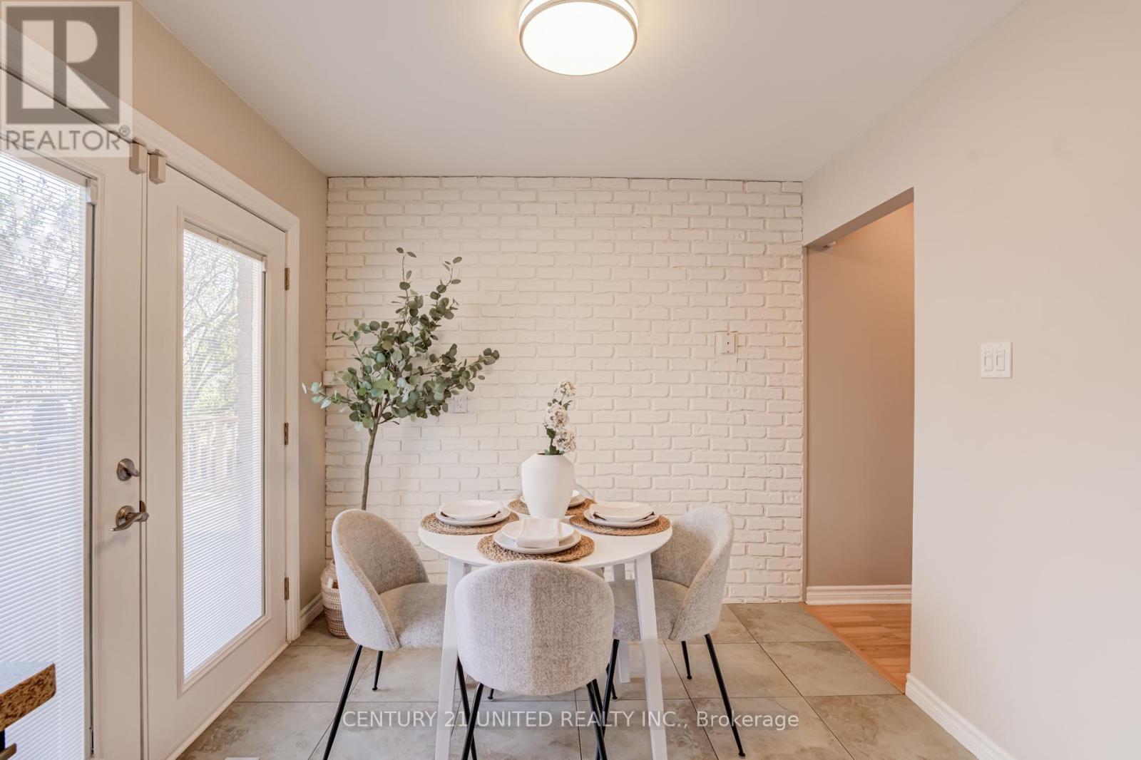 17 Nelson Street, Toronto, Ontario  M5V 0G2 - Photo 20 - E13086894