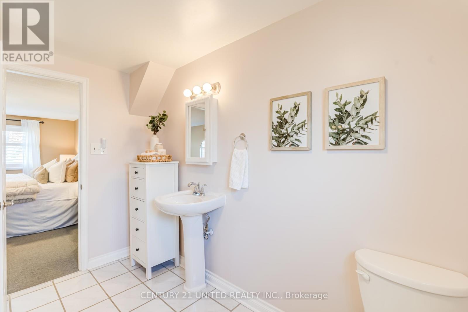17 Nelson Street, Toronto, Ontario  M5V 0G2 - Photo 36 - E13086894
