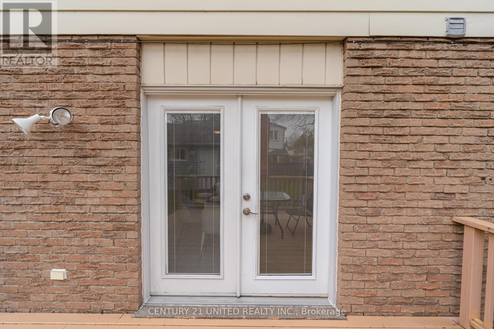 17 Nelson Street, Toronto, Ontario  M5V 0G2 - Photo 43 - E13086894