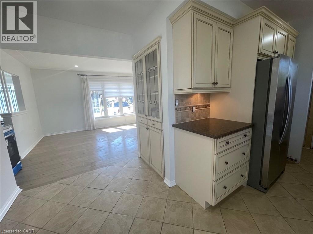 45 Endfield Avenue Unit# 1, Hamilton, Ontario  L8T 2L3 - Photo 8 - 40827414