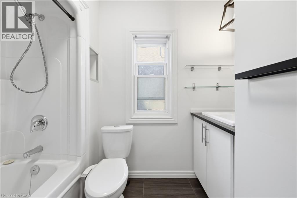 252 King Street W, Hamilton, Ontario  L8P 1A9 - Photo 38 - 40827207