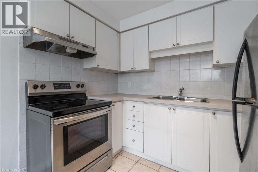 117 Bonaventure Drive Unit# 16, Hamilton, Ontario  L9C 4P8 - Photo 9 - 40825816