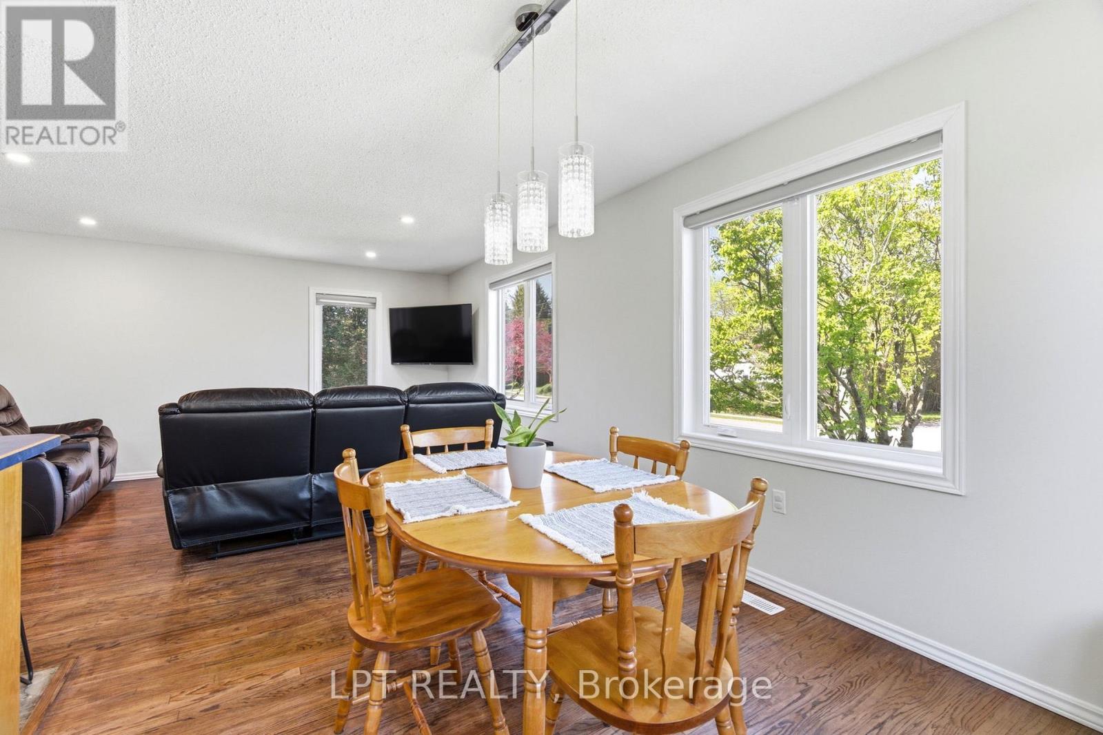 168 Ann Street, North Middlesex, Ontario  N0M 2K0 - Photo 13 - X13086918
