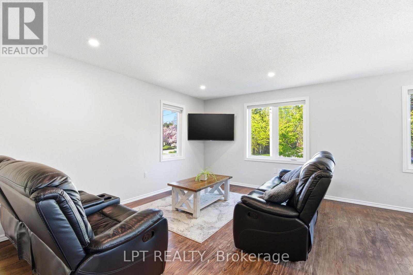 168 Ann Street, North Middlesex, Ontario  N0M 2K0 - Photo 14 - X13086918
